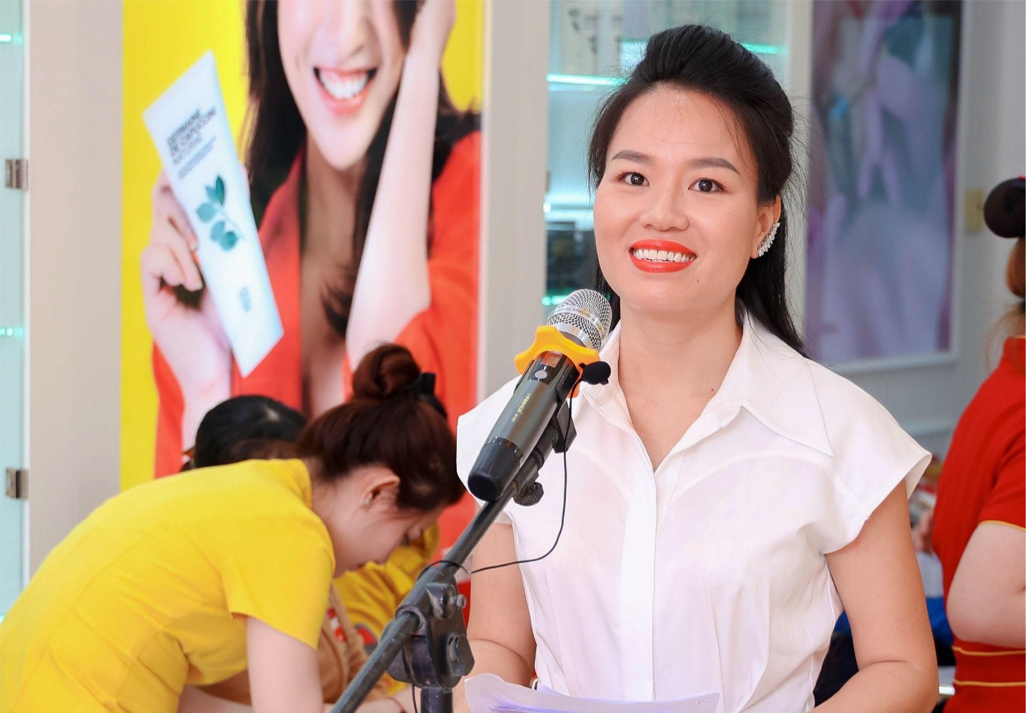 TMV Ngọc Hường ảnh 3 TMV Ngoc Huong anh 3