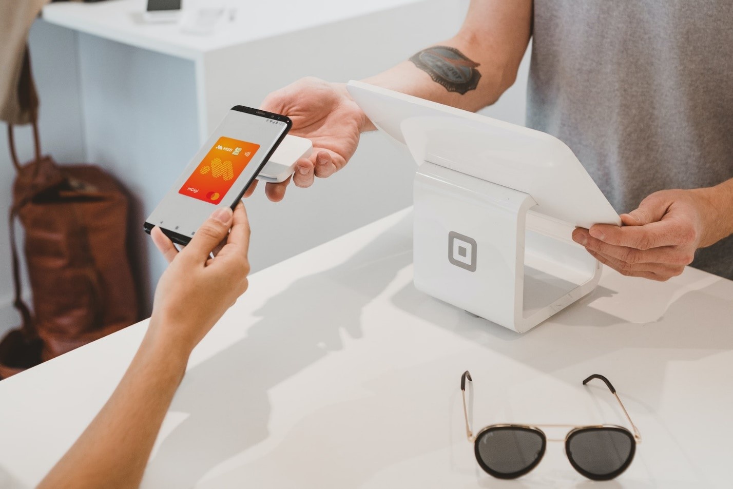 Lua chon khac biet cua the he so khi mo the tin dung hinh anh