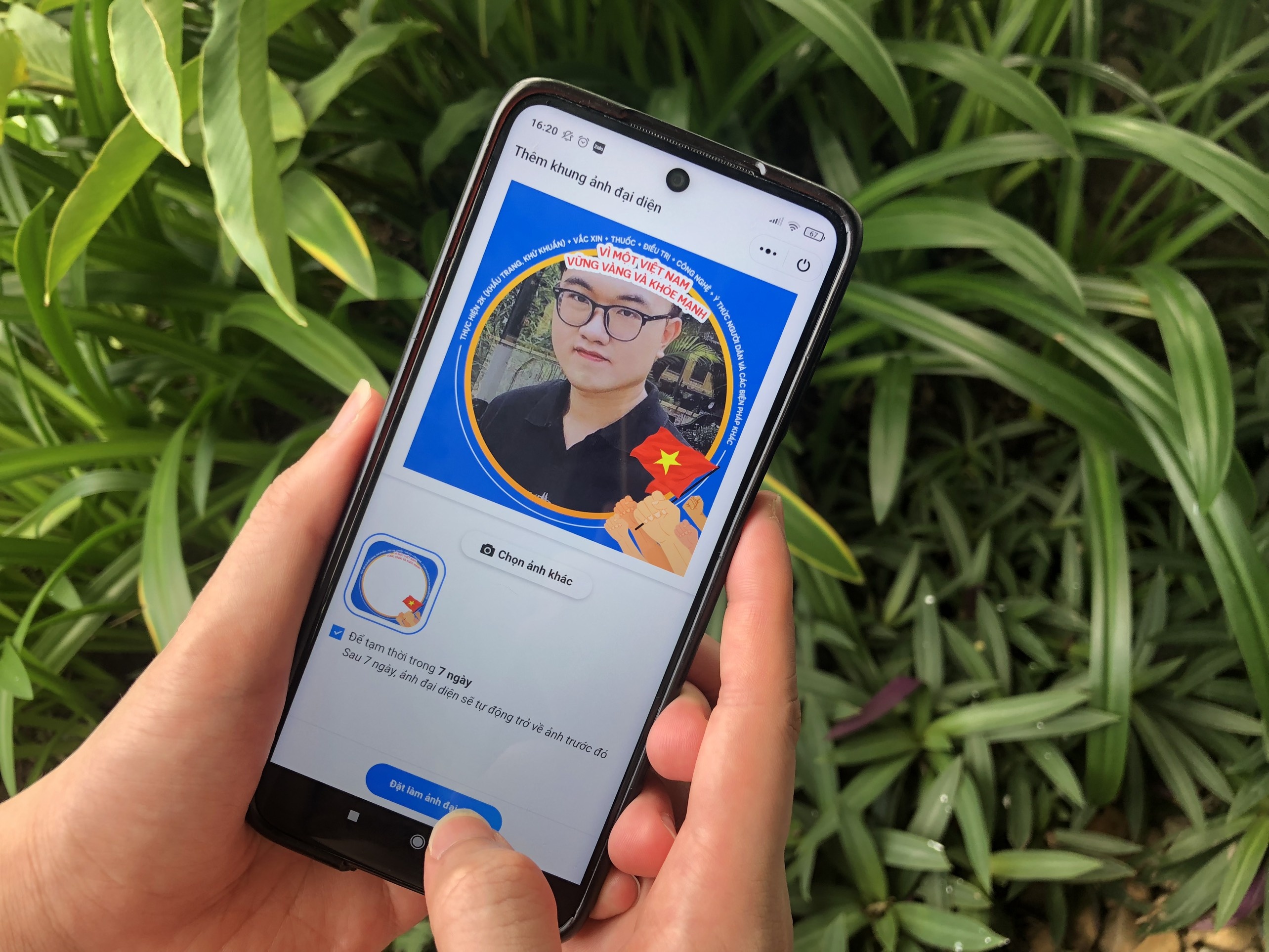 Nguoi dung Zalo thay avatar huong ung chien dich phong, chong Covid-19 hinh anh