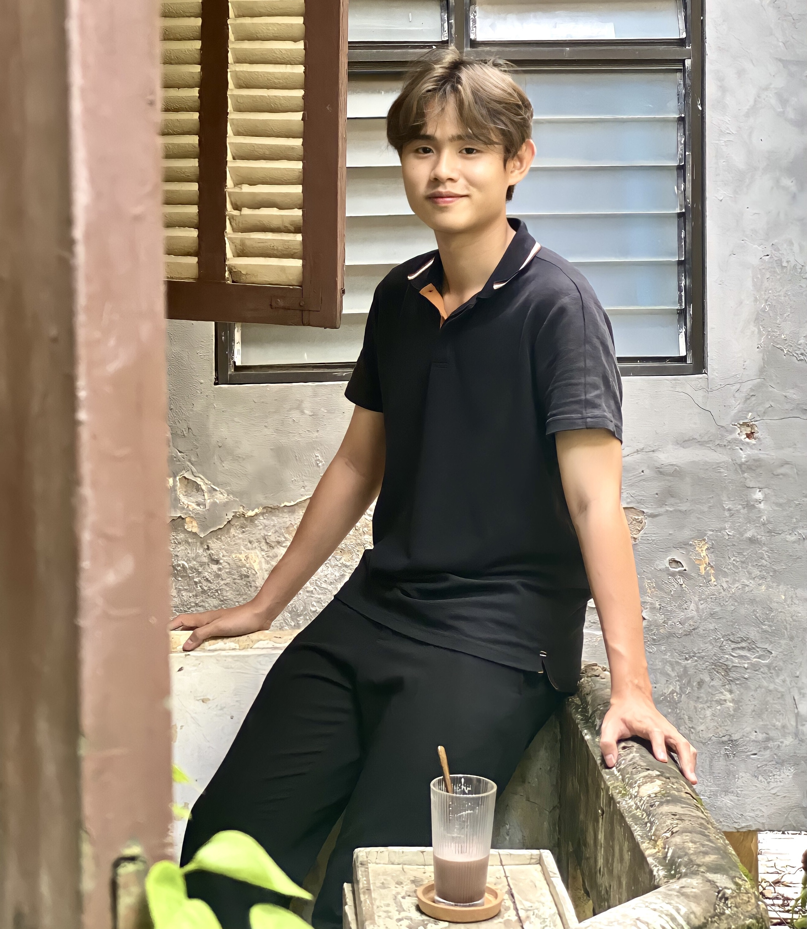 Shopee,  sale 9.9 anh 3