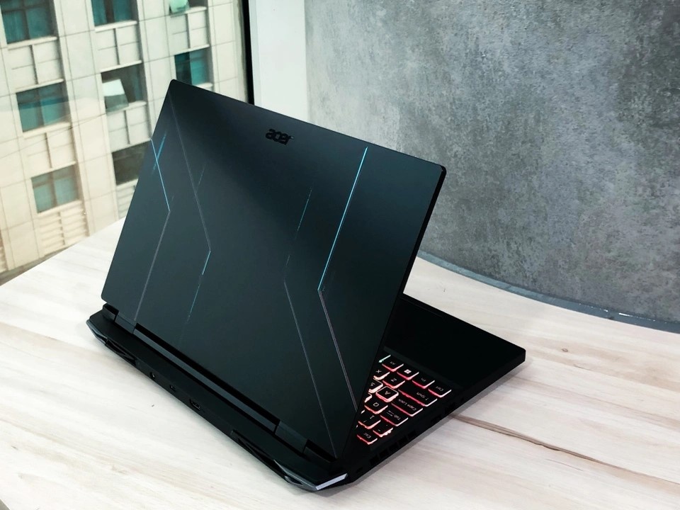 Laptop sinh vien anh 5