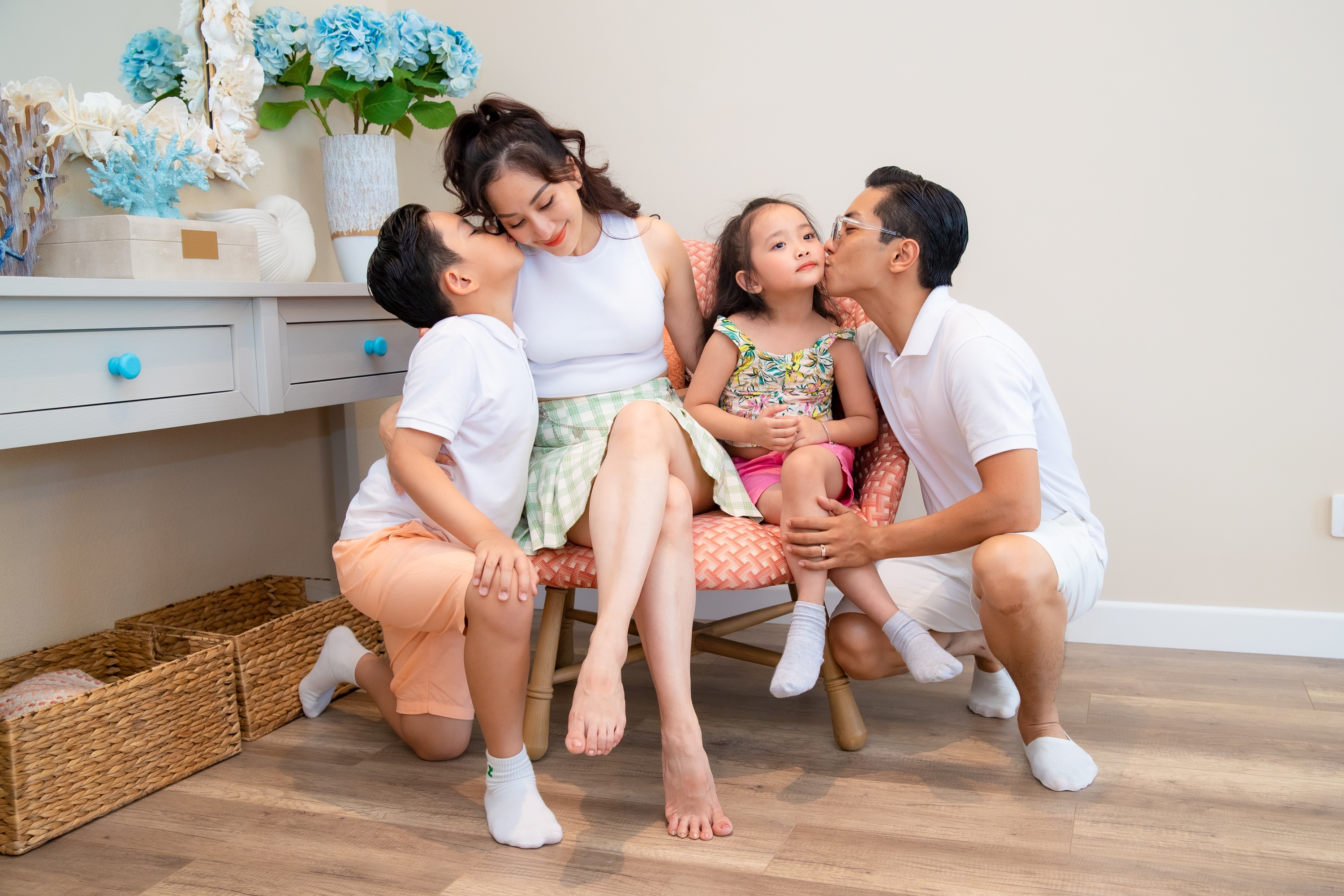 Khánh Thi, Phan Hiển ảnh 6 Khanh Thi, Phan Hien anh 6