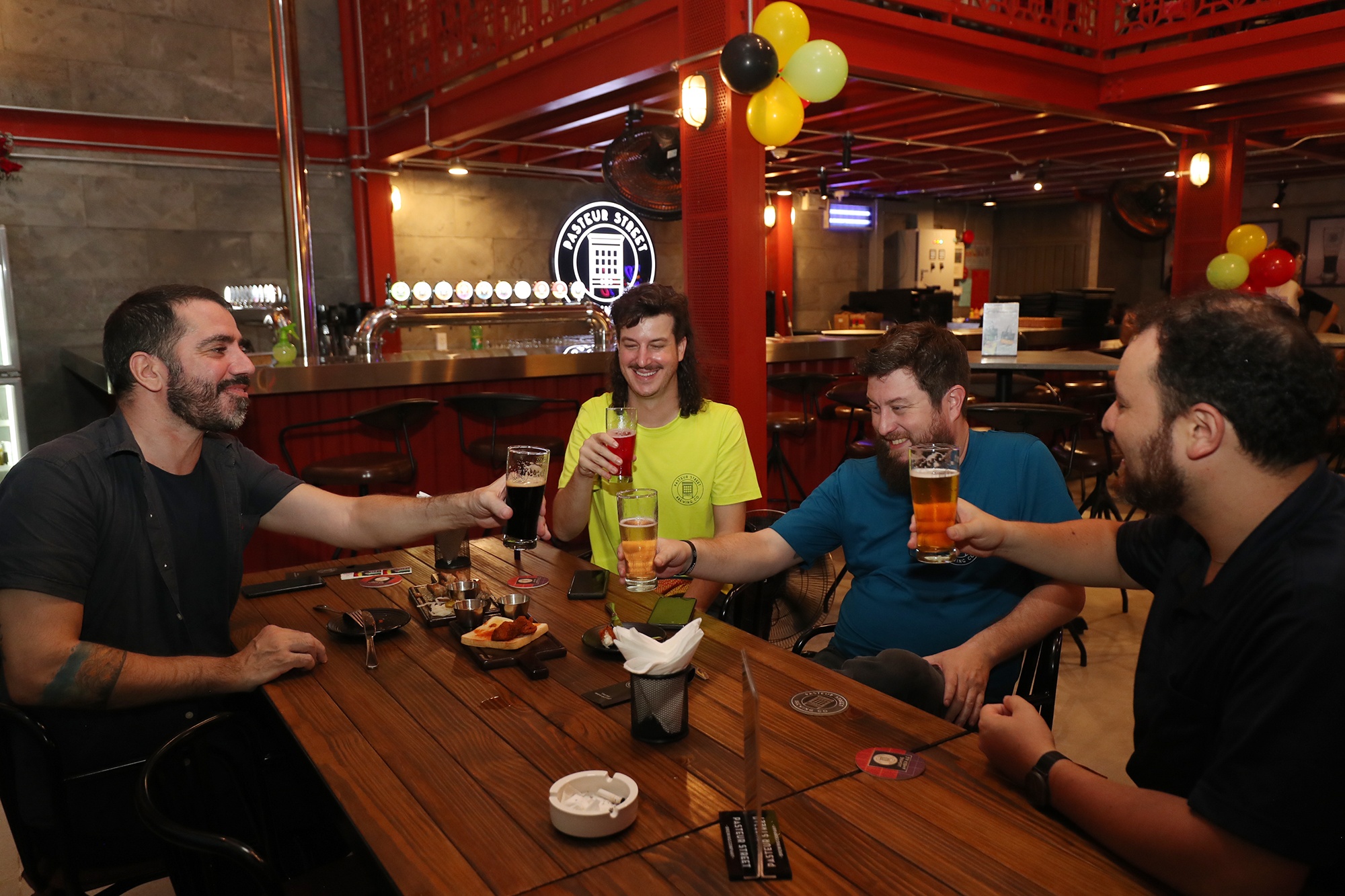 taproom,  thưởng bia ảnh 14 taproom,  thuong bia anh 14