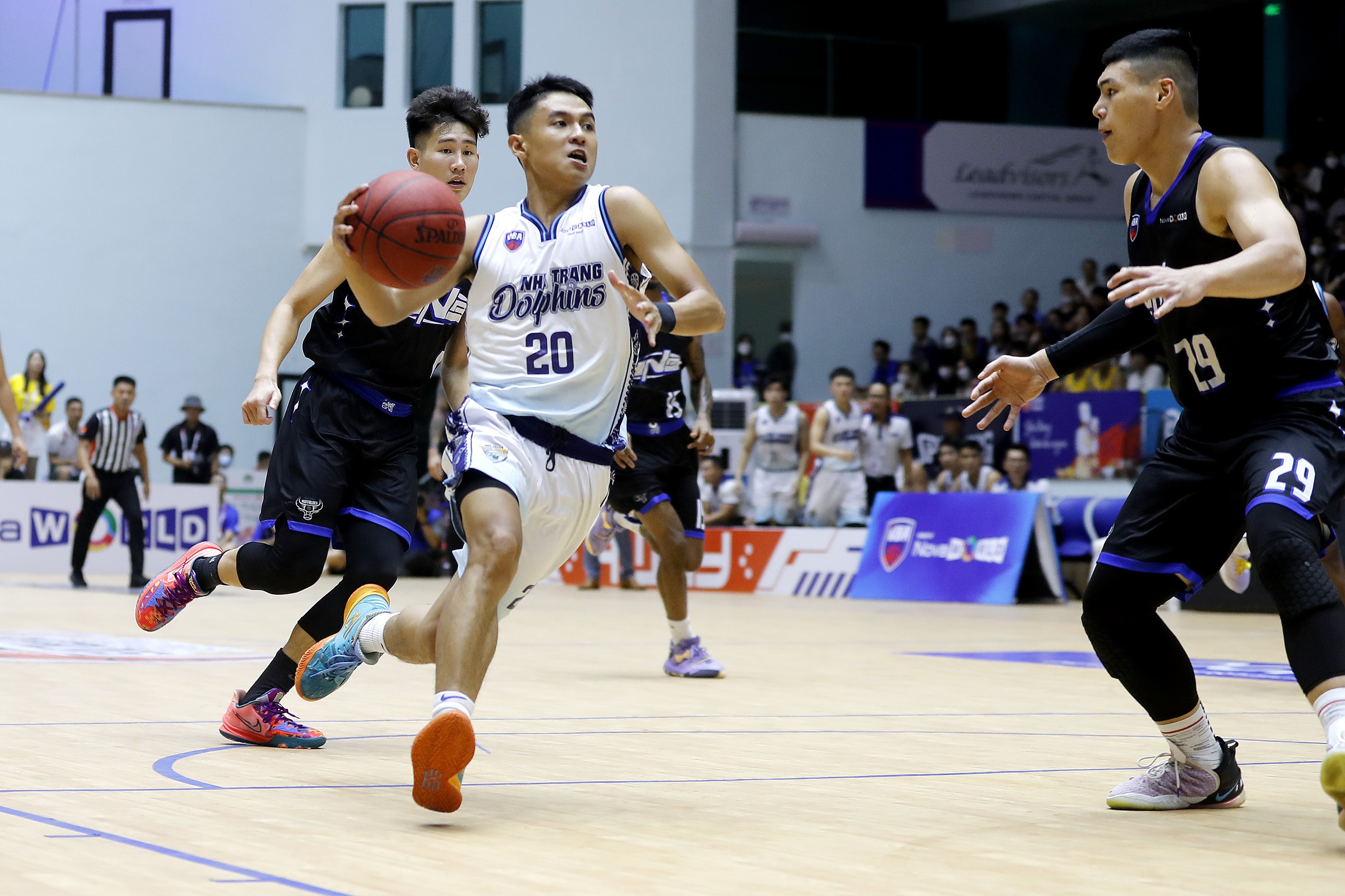 VBA brought by NovaWorld,  bong ro anh 4