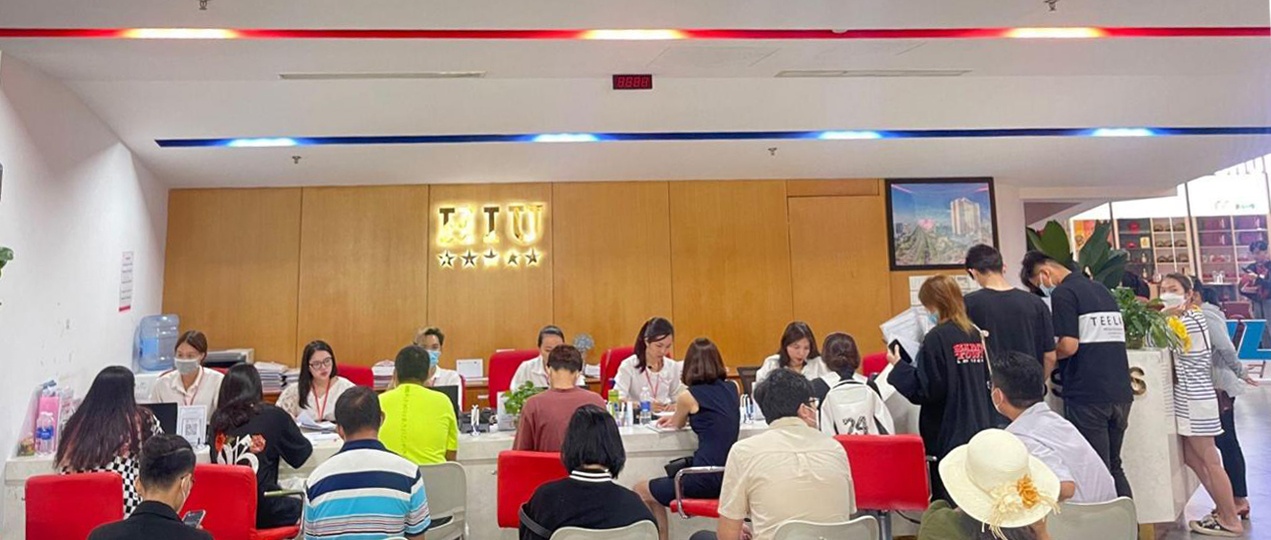 DH Quoc te Hong Bang anh 1