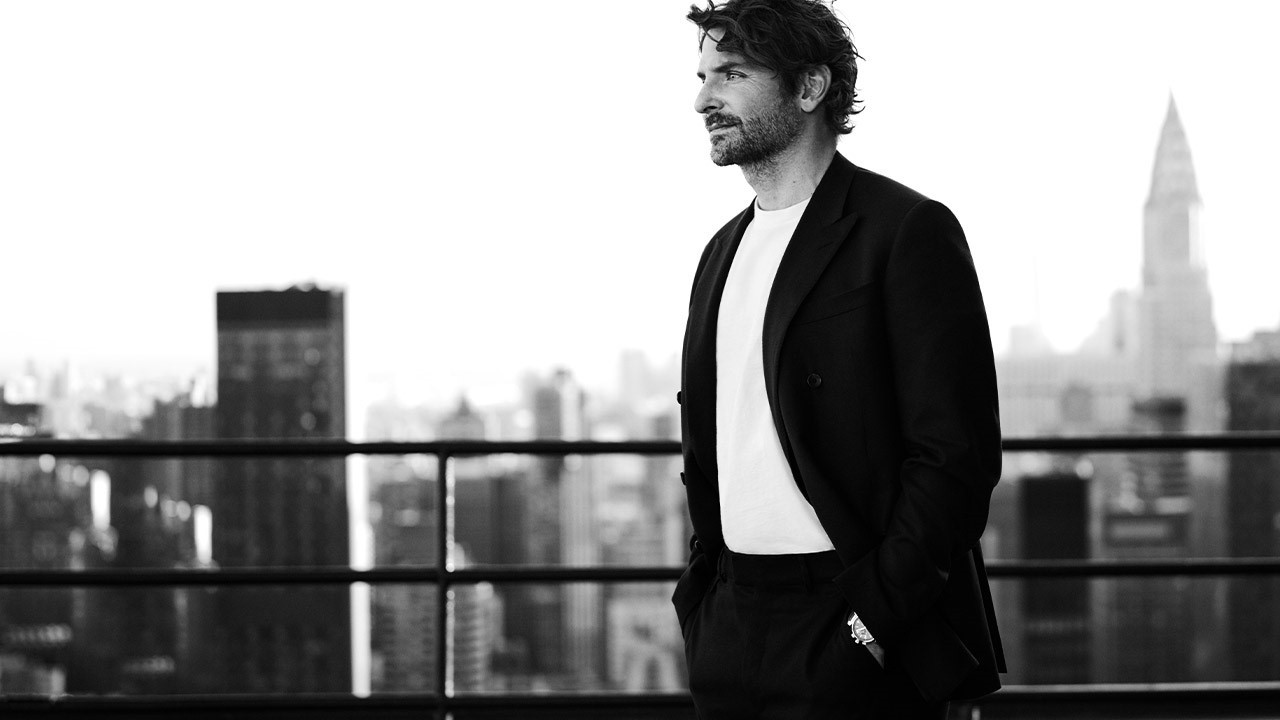 Bradley Cooper tro thanh dai su thuong hieu Louis Vuitton hinh anh