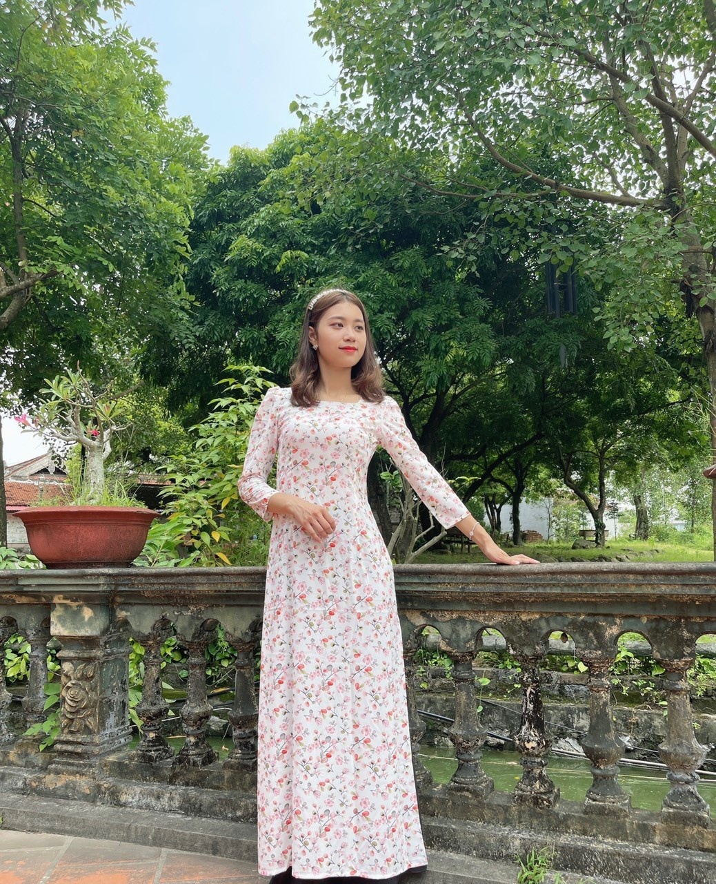 Ao dai Van Oanh anh 3