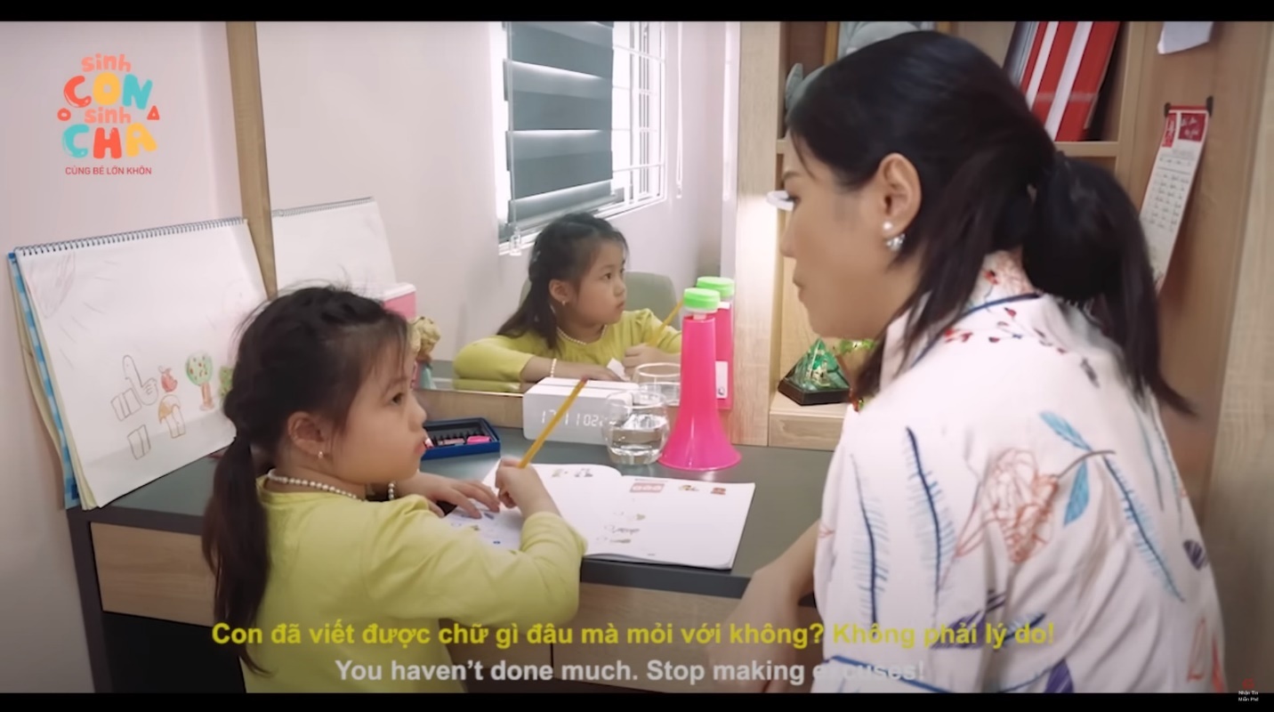 Sinh con sinh cha,  Generali Viet Nam anh 1