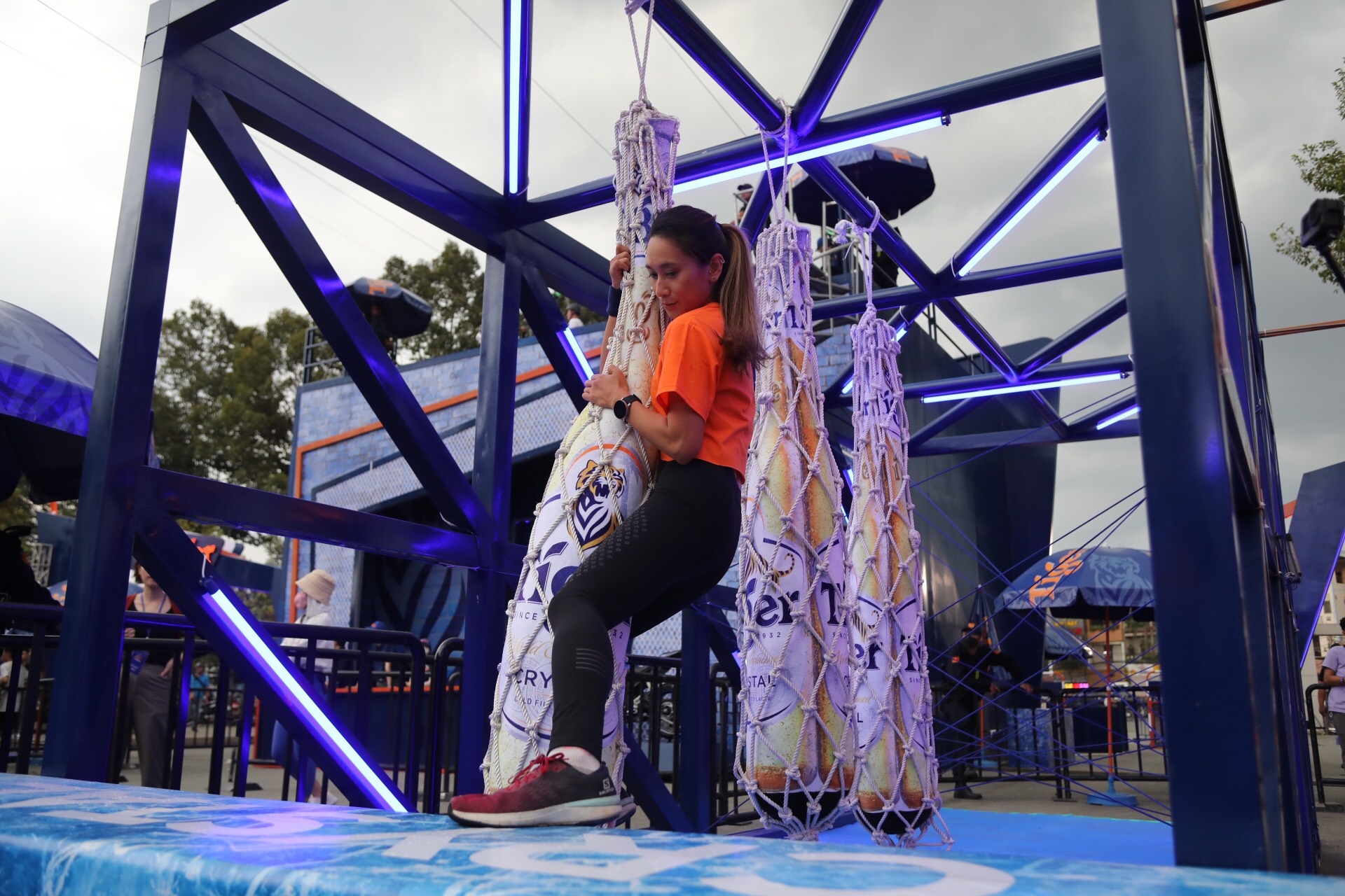 VDV Thanh Vu, nha leo nui Phan Thanh Nhien tham gia Dau truong Tiger hinh anh