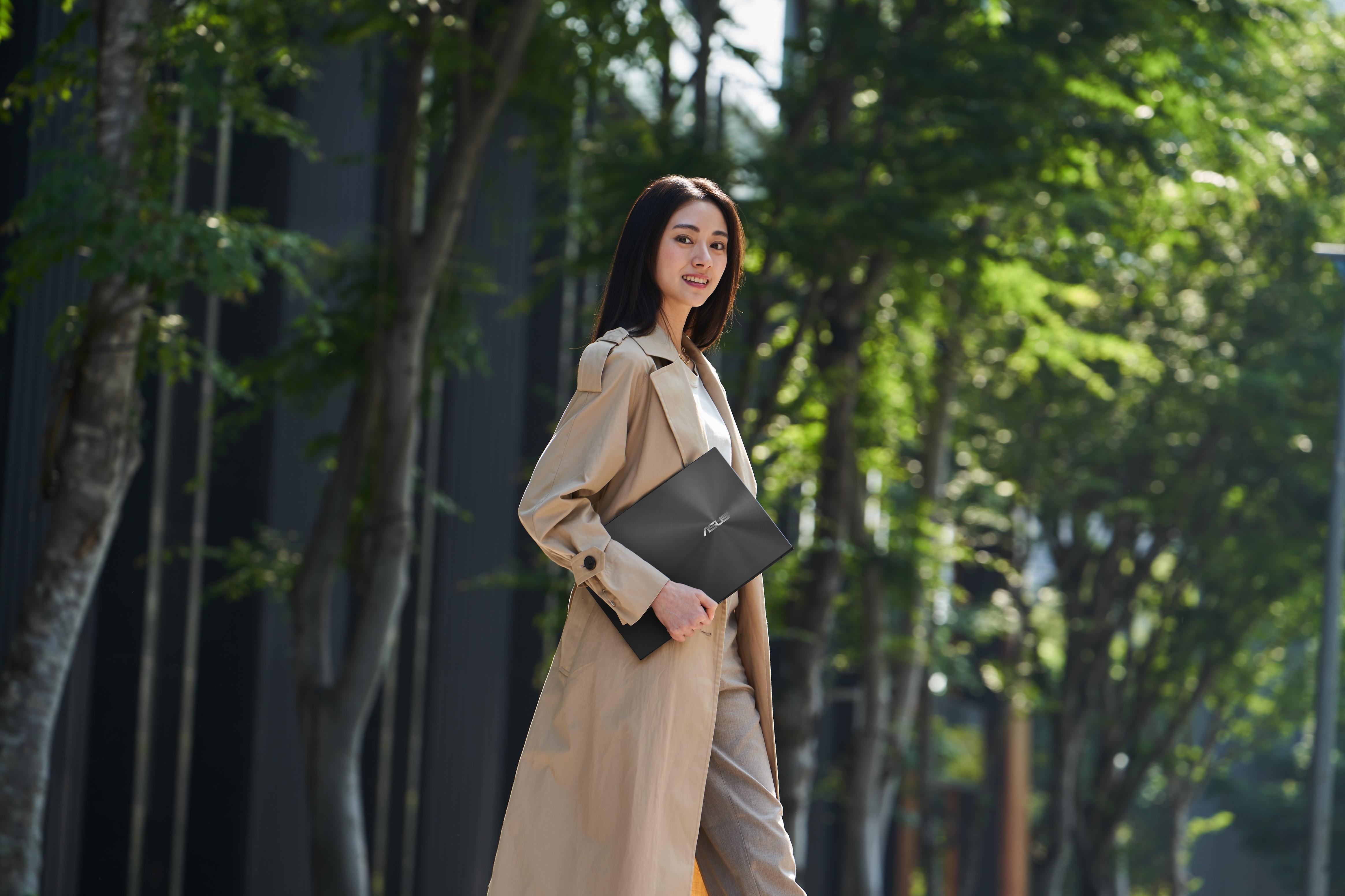 Vivobook Pro 15 OLED,  Asus anh 5