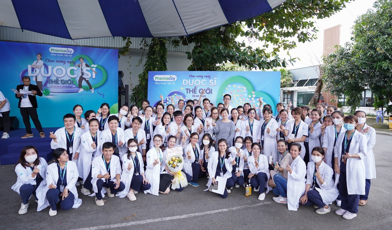 Pharmacity,  khach hang 10 trieu anh 2