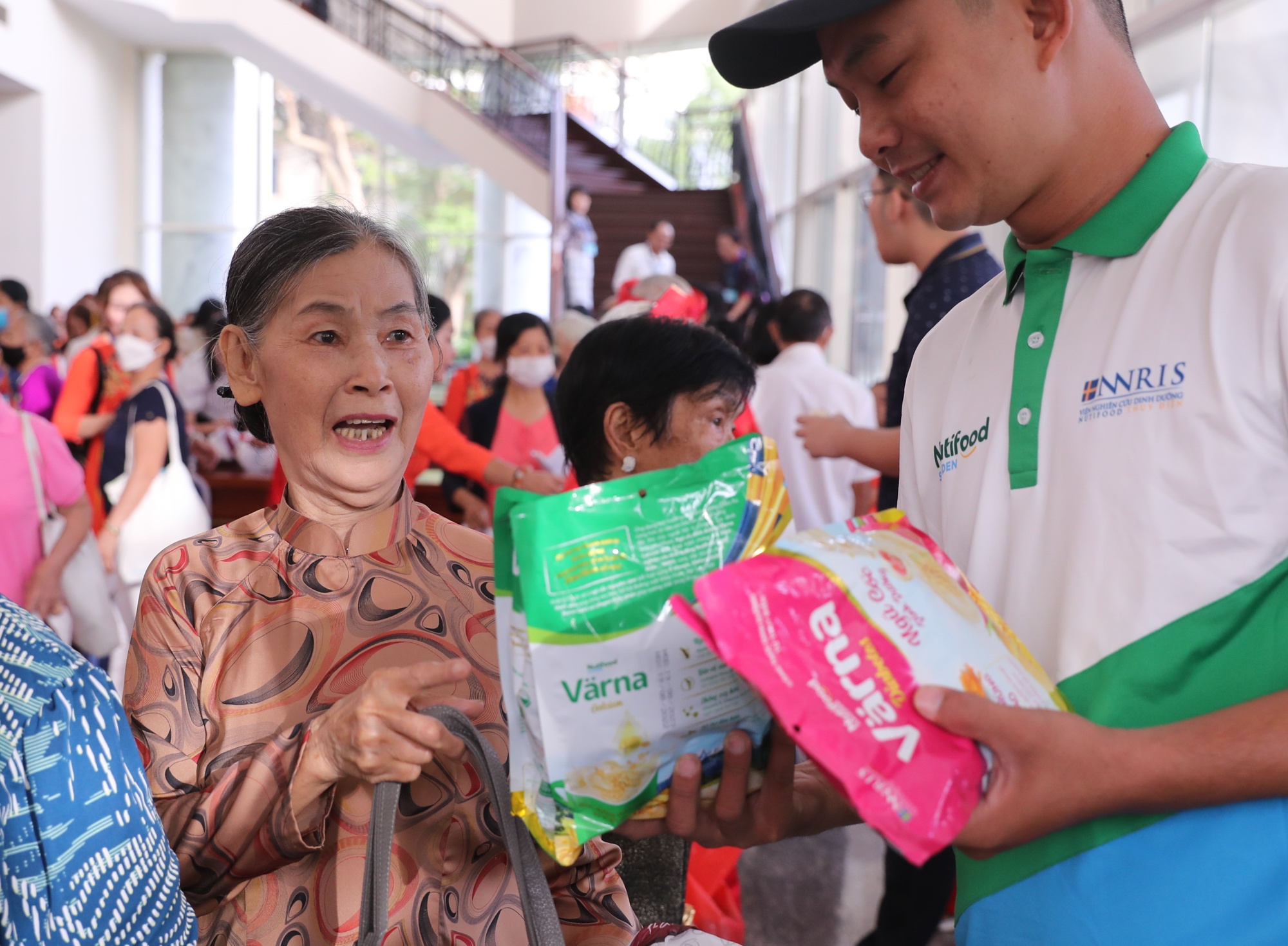 người cao tuổi ảnh 10 nguoi cao tuoi anh 10