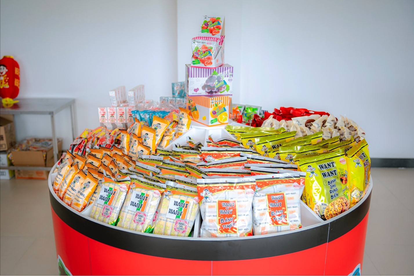 Banh keo Want Want anh 5