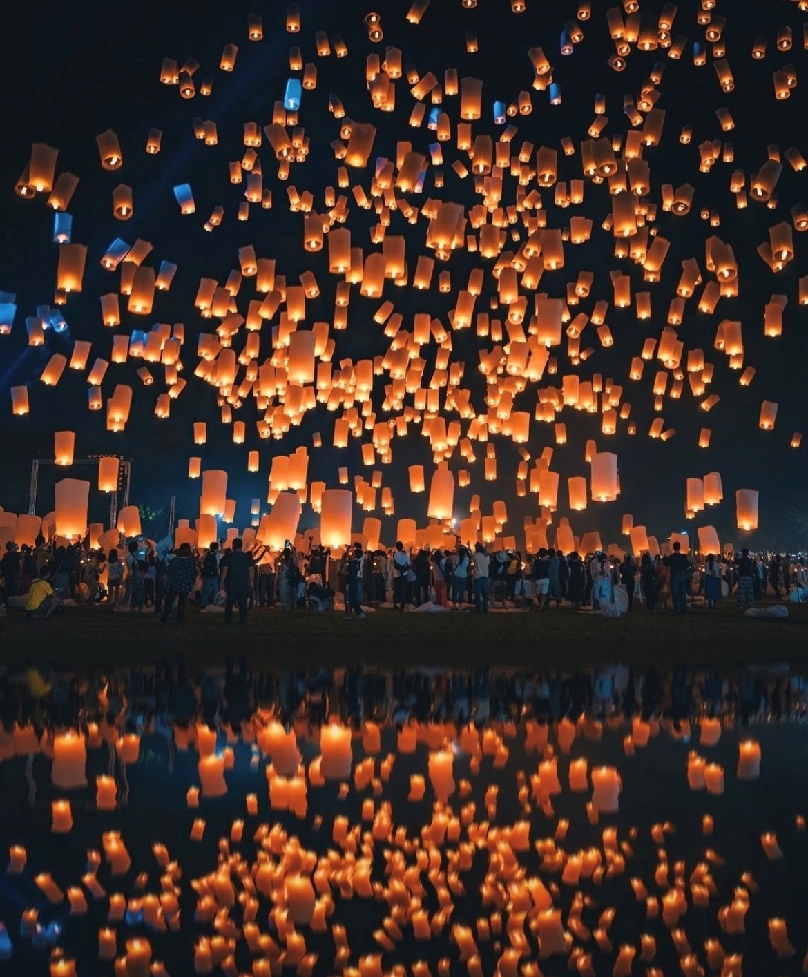 Vietjet,  ve may bay anh 5