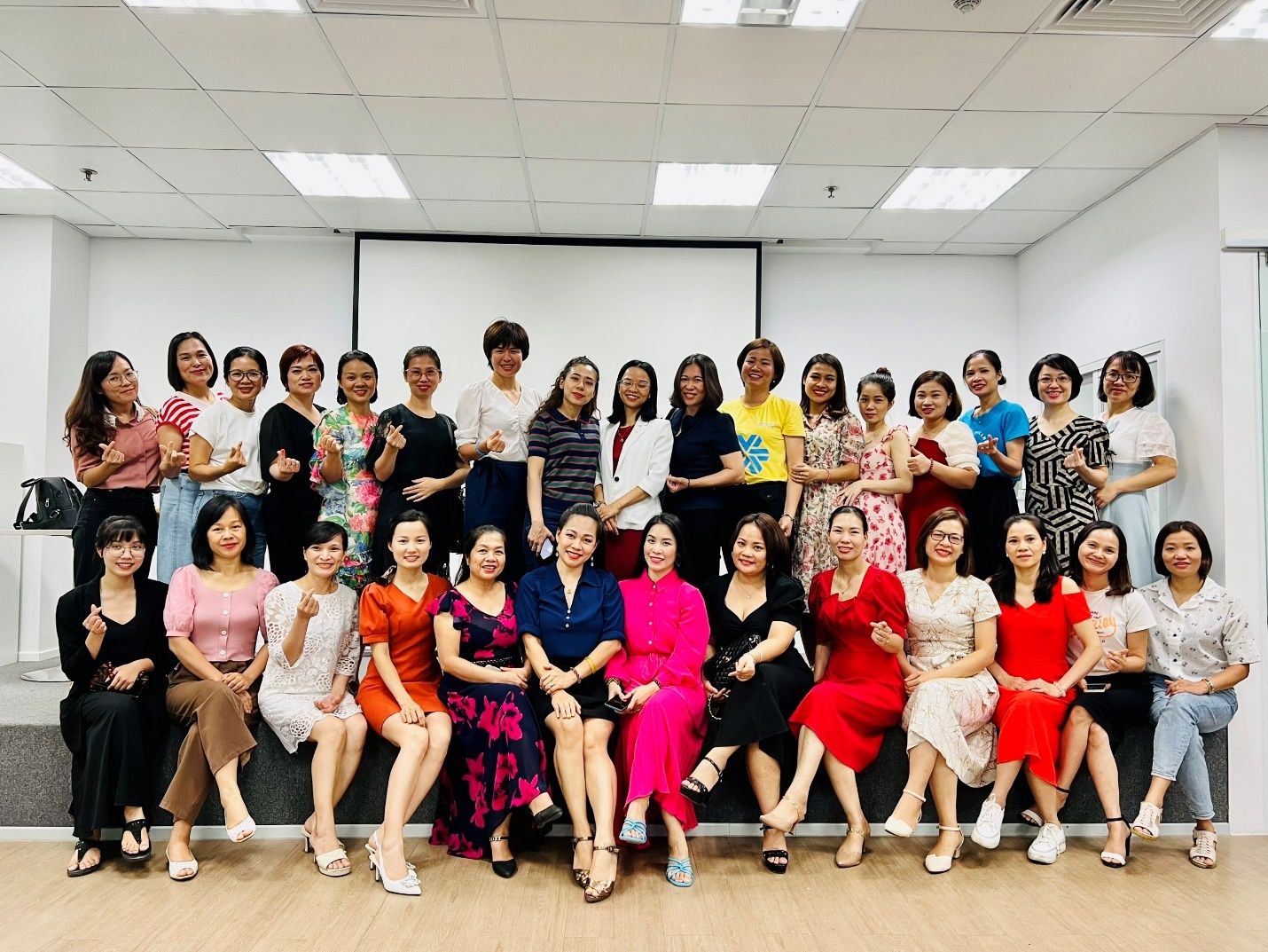 hanh phuc,  phai dep anh 2