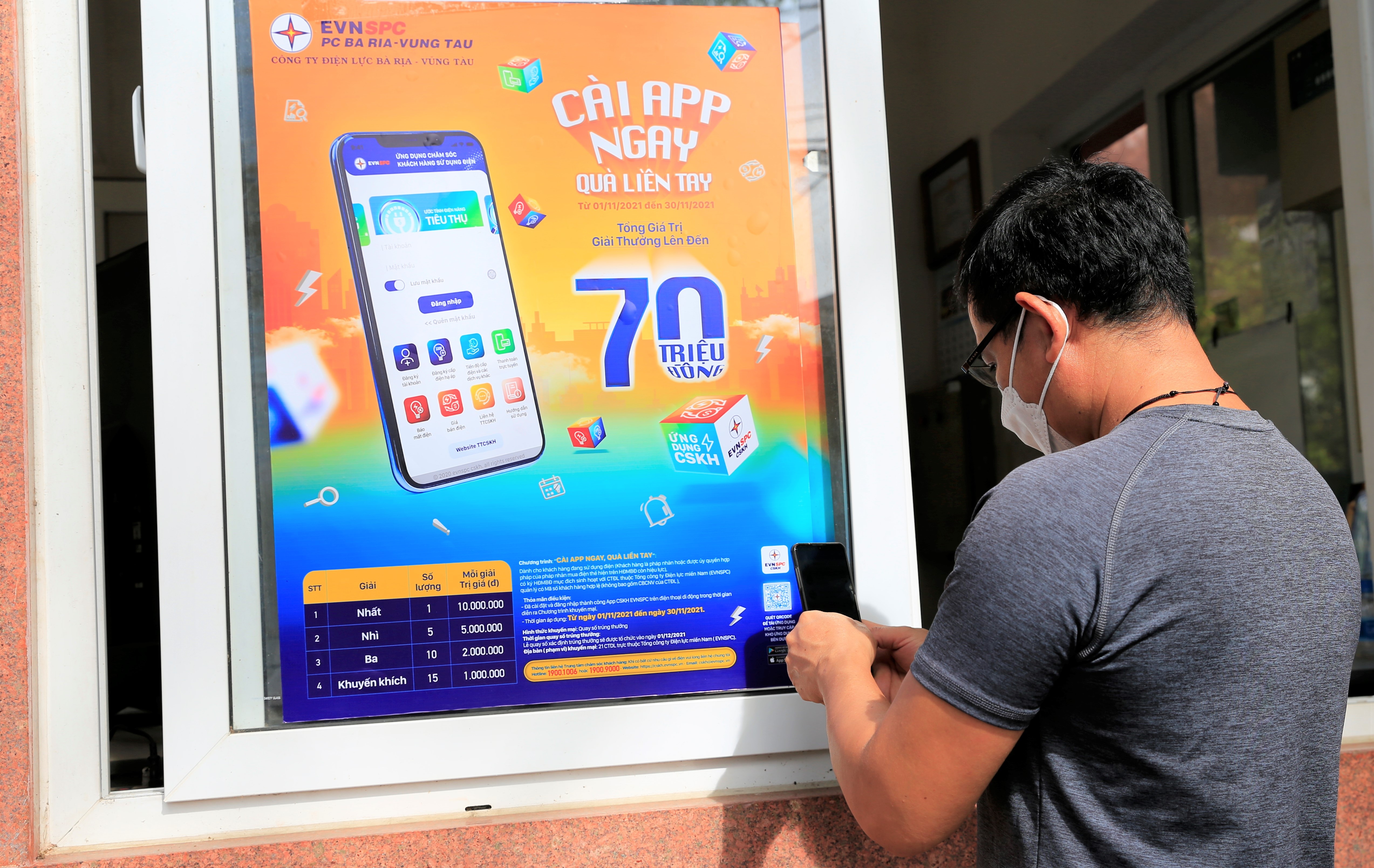 Nganh dien cham soc khach hang hieu qua hon nho so hoa hinh anh