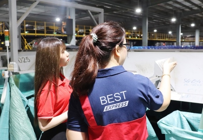 Best Express day manh cham soc khach hang truc tuyen qua Zalo hinh anh