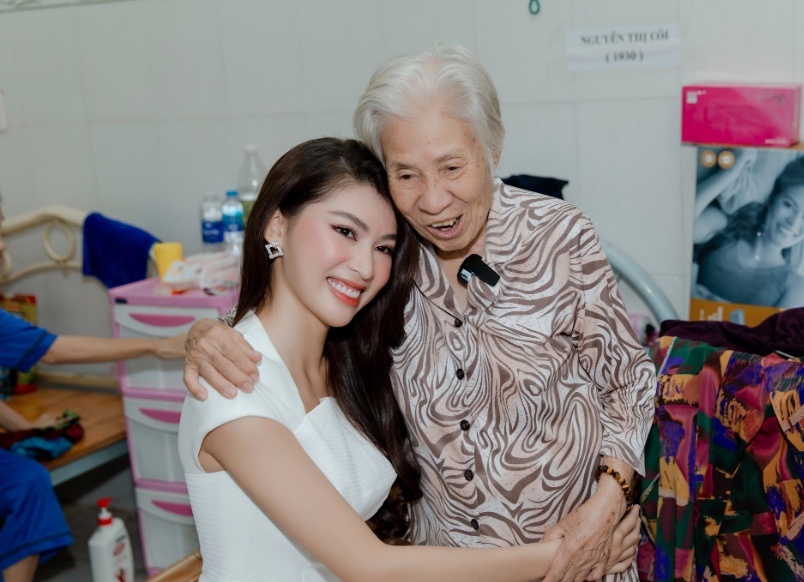 Hanh trinh Miss Grand Vietnam trong 'Nhung cau chuyen truyen cam hung' hinh anh