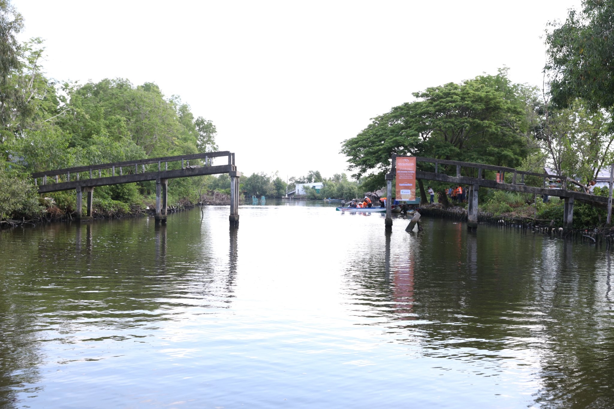 Quy Nam Phuong,  DatVietVAC Group Holdings anh 2