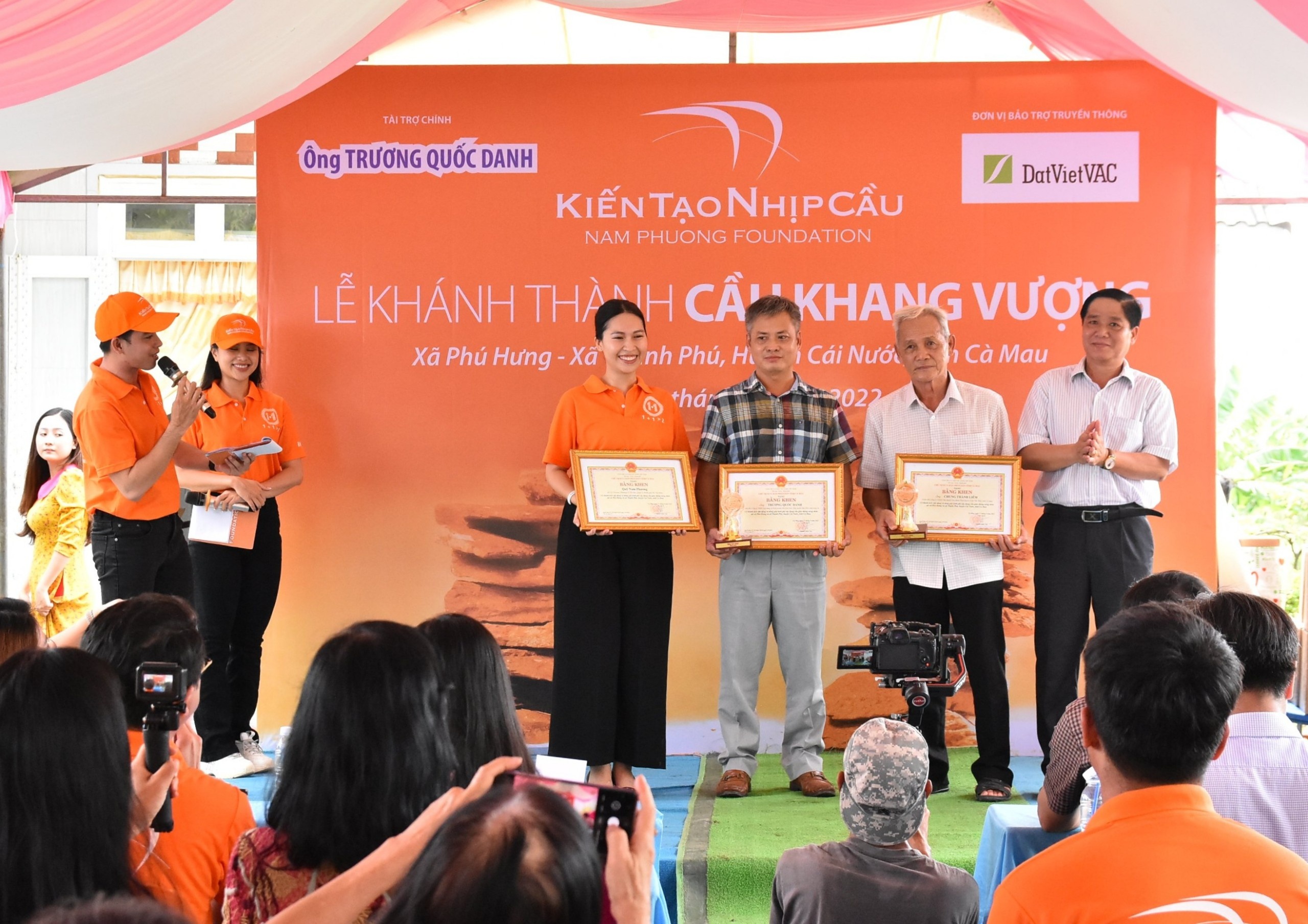 Quy Nam Phuong,  DatVietVAC Group Holdings anh 4