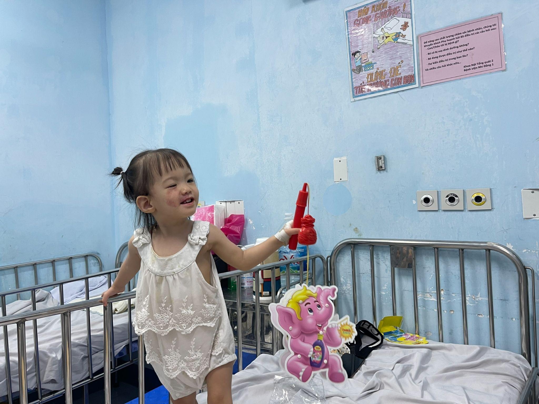 Carrie Junior,  voi hong anh 7