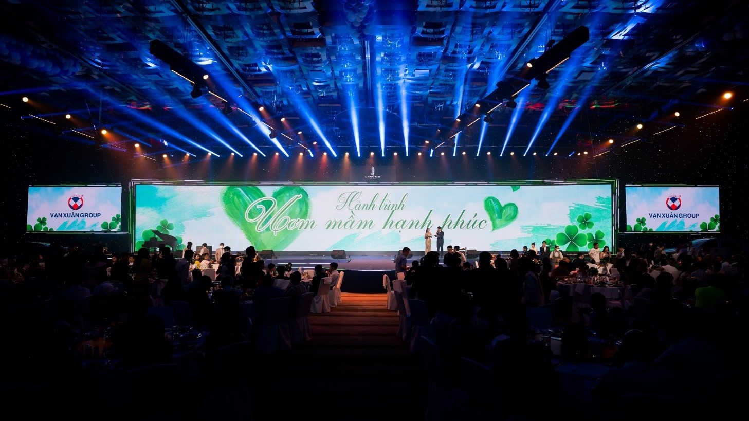 Happy One Central anh 5