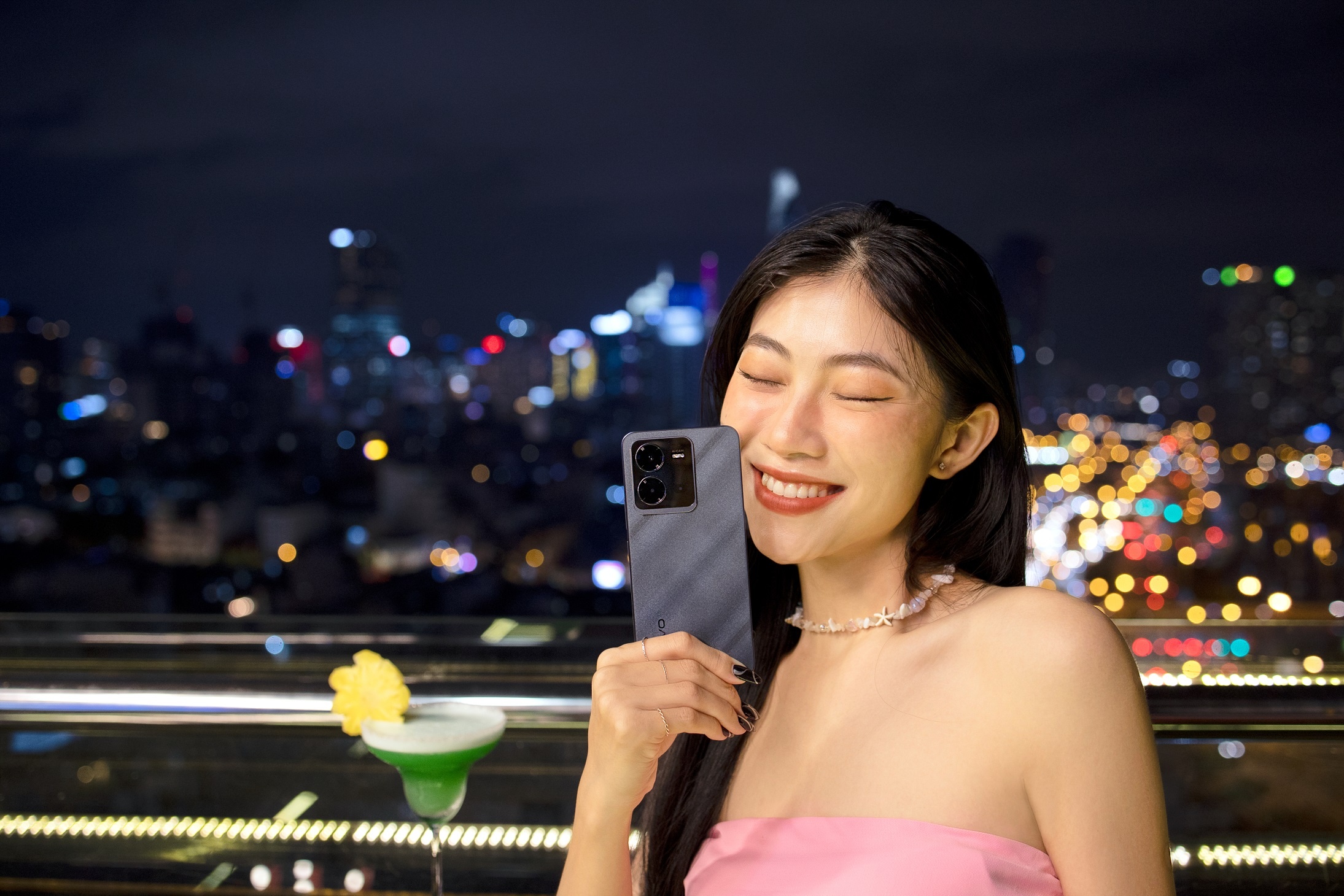 Nhin lai diem an tuong cua bo doi vivo V25 truoc gio ra mat hinh anh