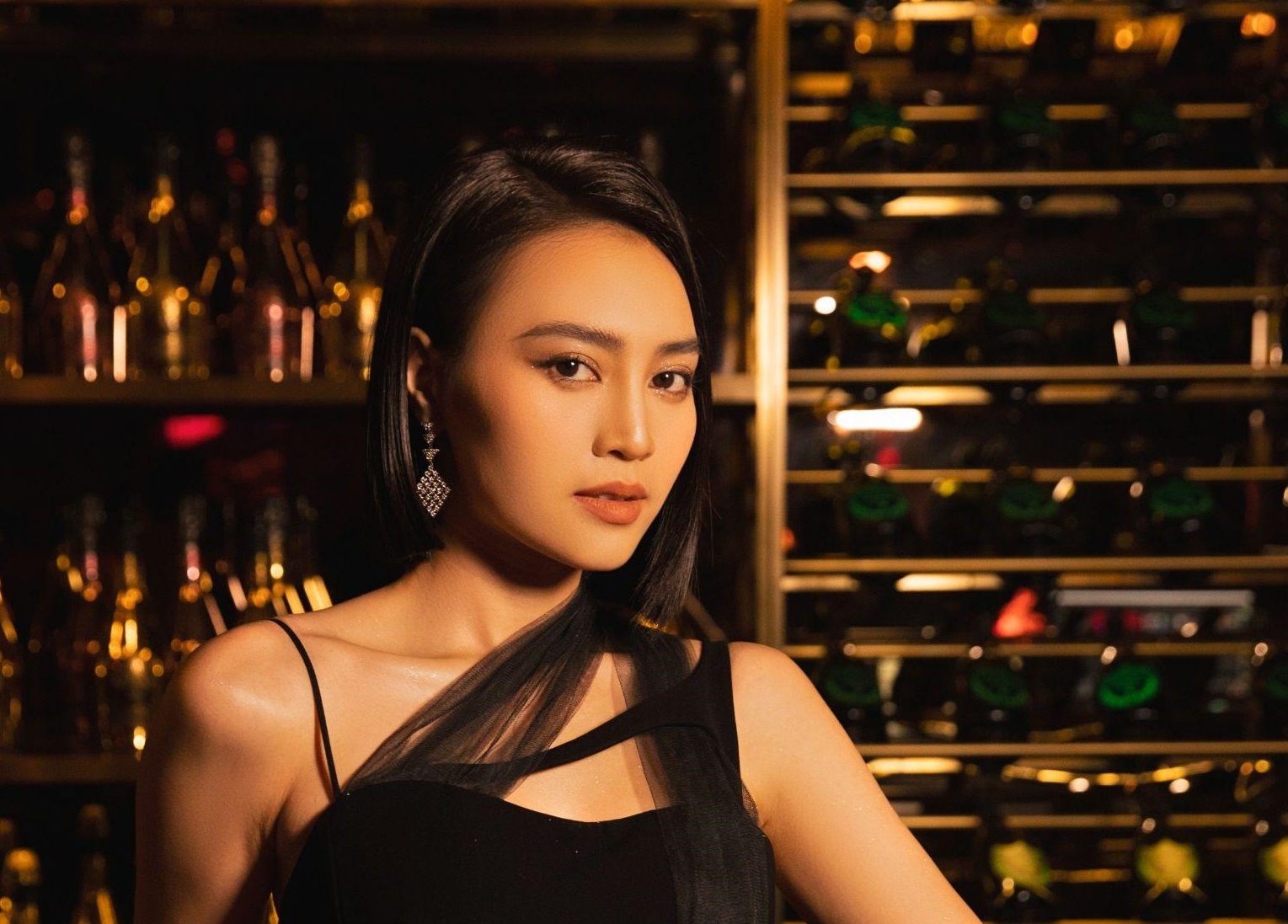 Ninh Duong Lan Ngoc da thoat vai Ms Q trong 'Co gai tu qua khu'? hinh anh