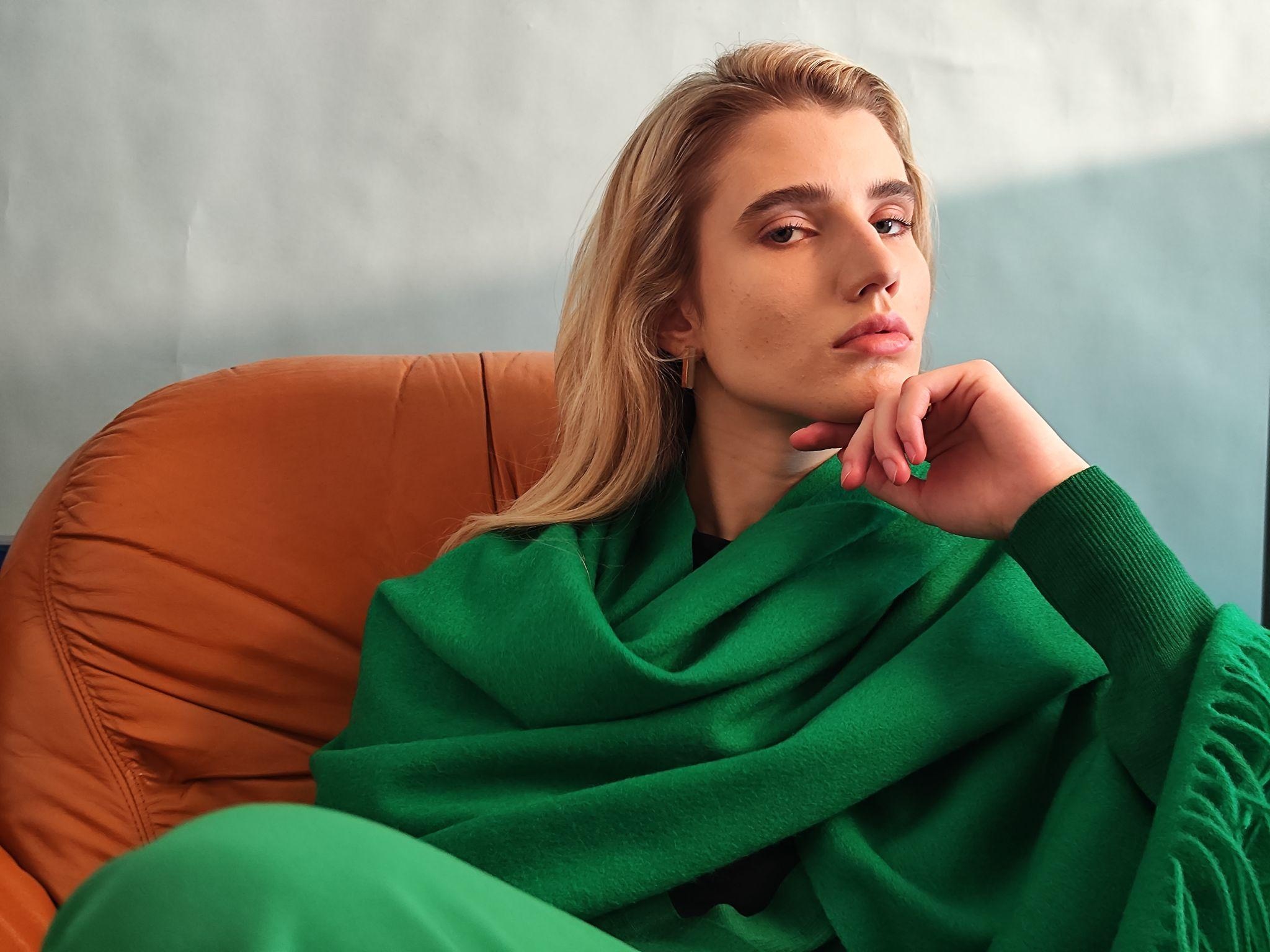 flagship,  dien thoai chup anh anh 2