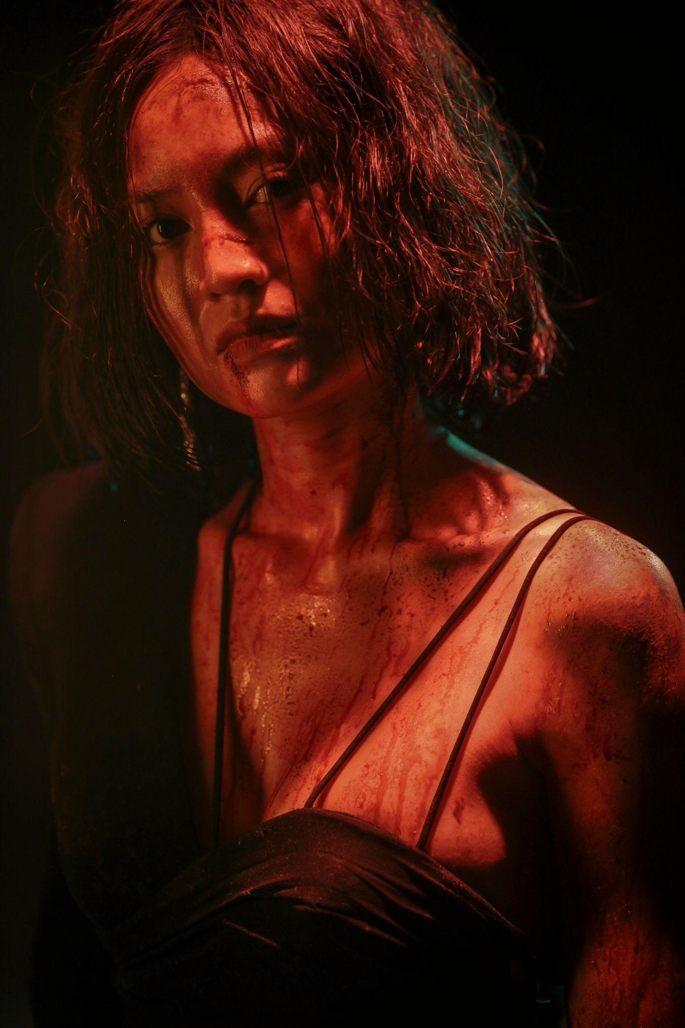 Co gai tu qua khu,  phim anh 4