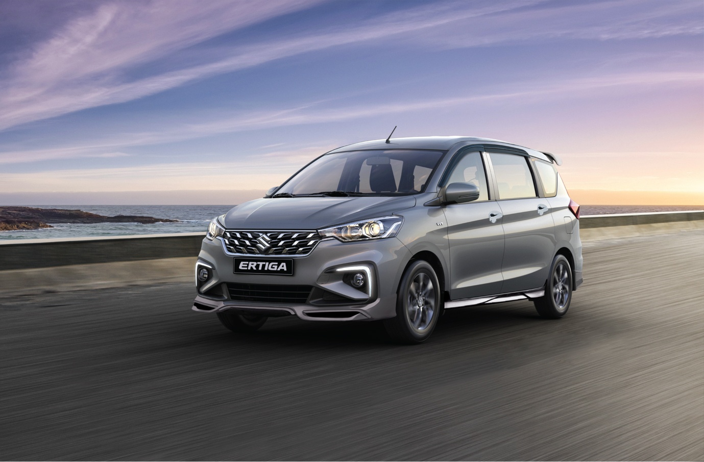 Suzuki Hybrid Ertiga - mau xe tien phong trong phan khuc MPV hybrid hinh anh