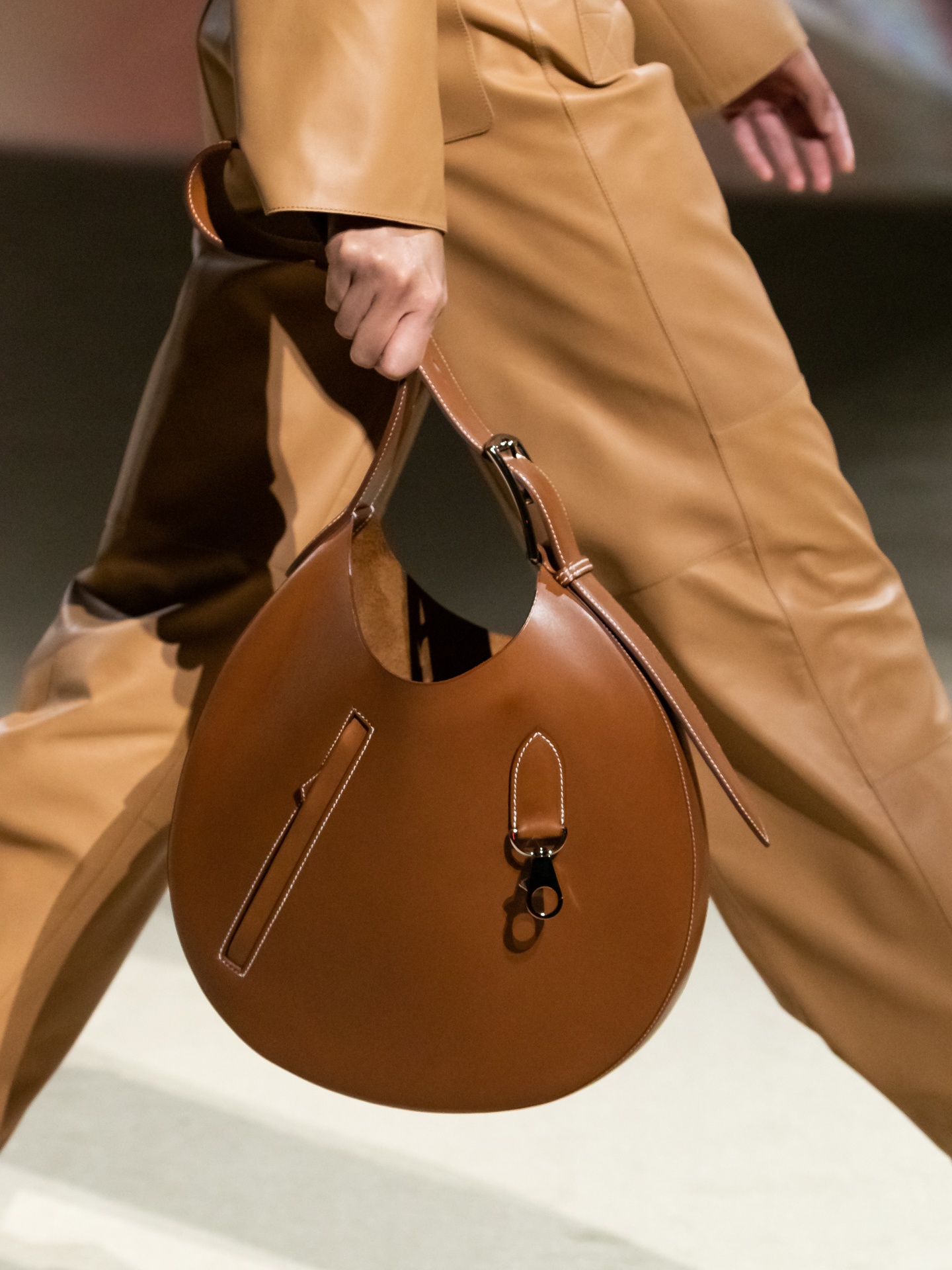 Nadege Vanhee-Cybulsk,  thoi trang anh 11