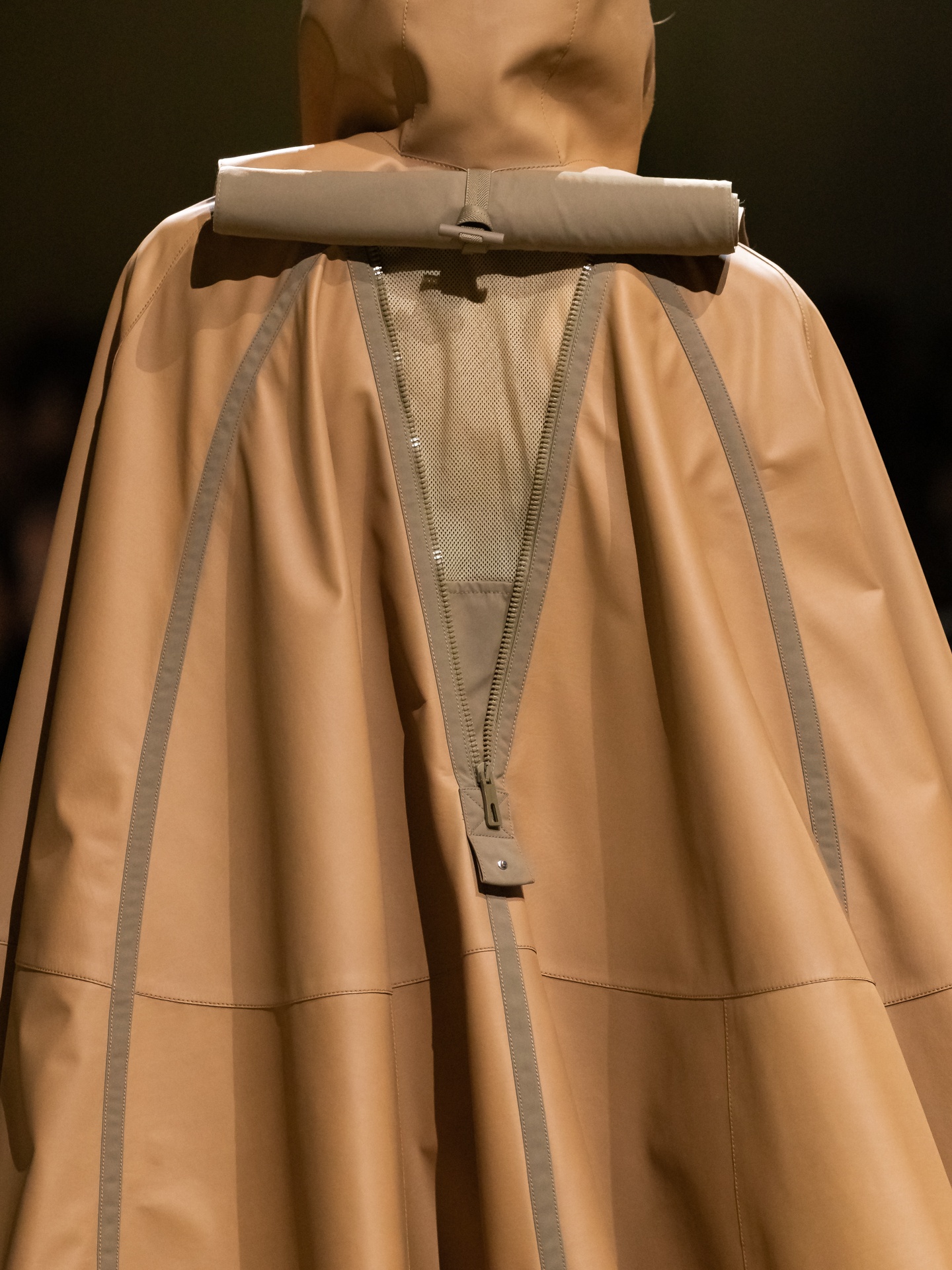 Nadege Vanhee-Cybulsk,  thoi trang anh 5