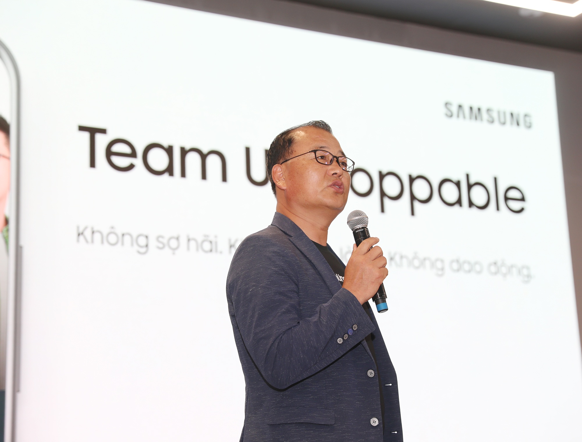 Team Unstoppable,  Samsung anh 2