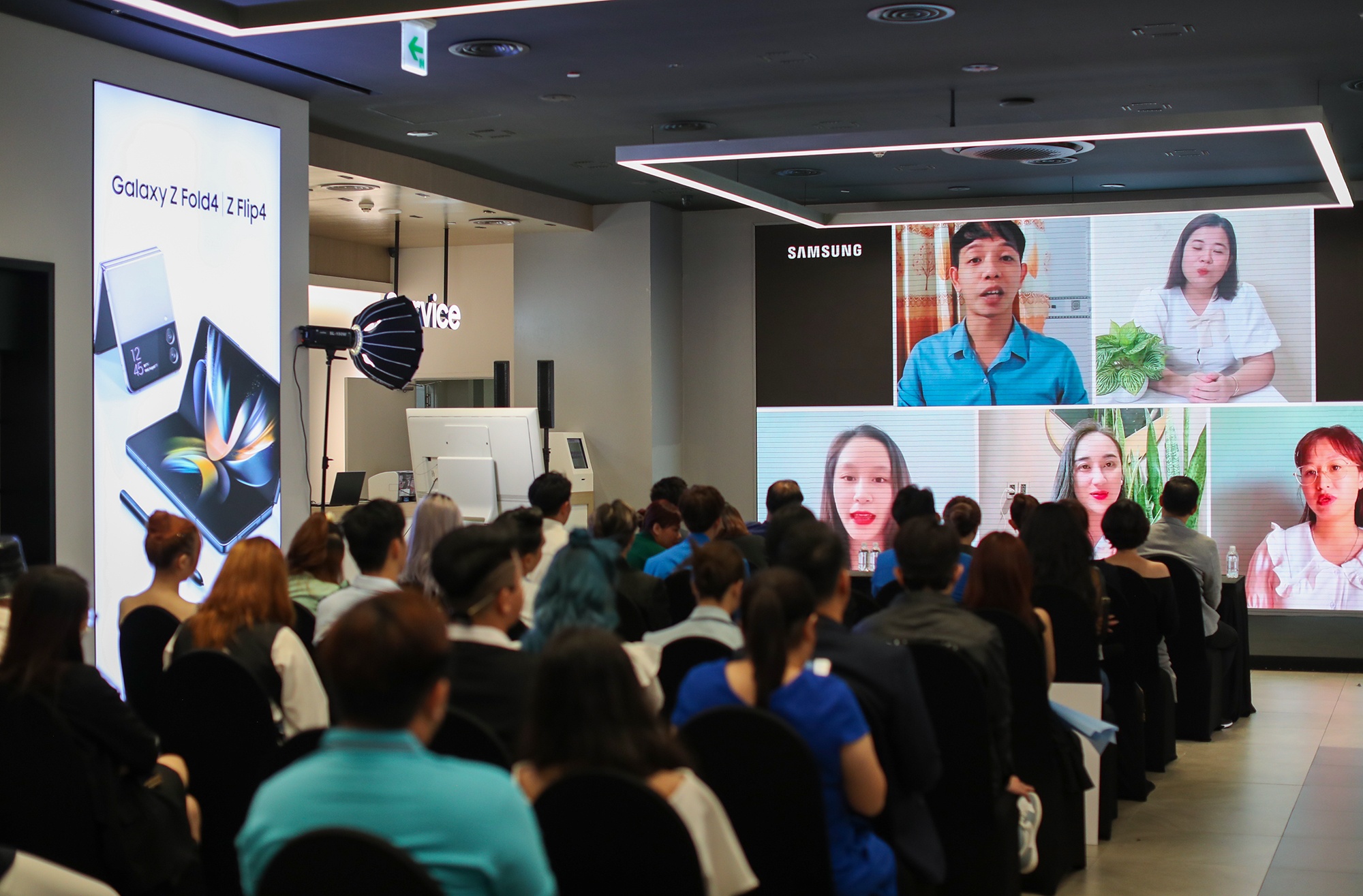 Team Unstoppable,  Samsung anh 1