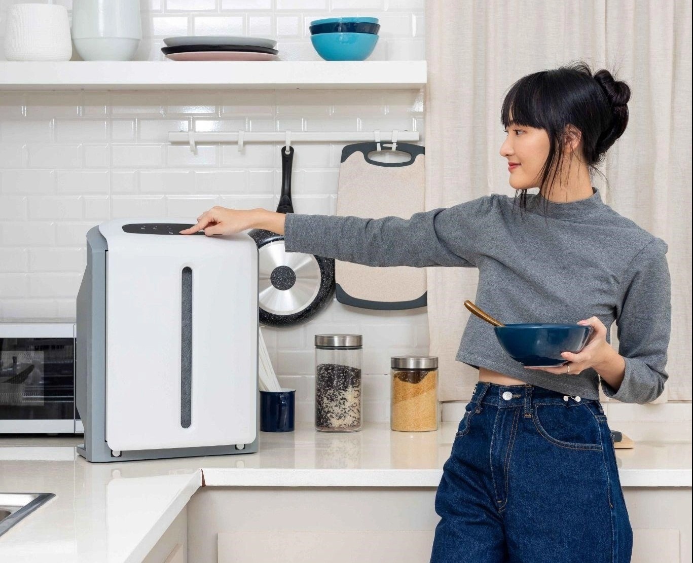 Song khoe chu dong nho khi sach trong lanh tu Atmosphere Mini hinh anh