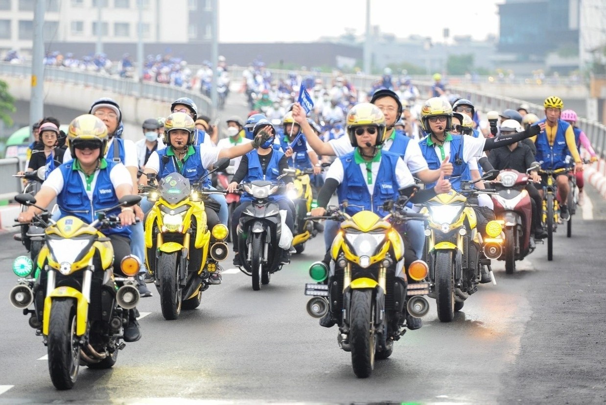 Phuot cung Varna, hoi nguoi trung nien va cao tuoi lap ky luc Viet Nam hinh anh