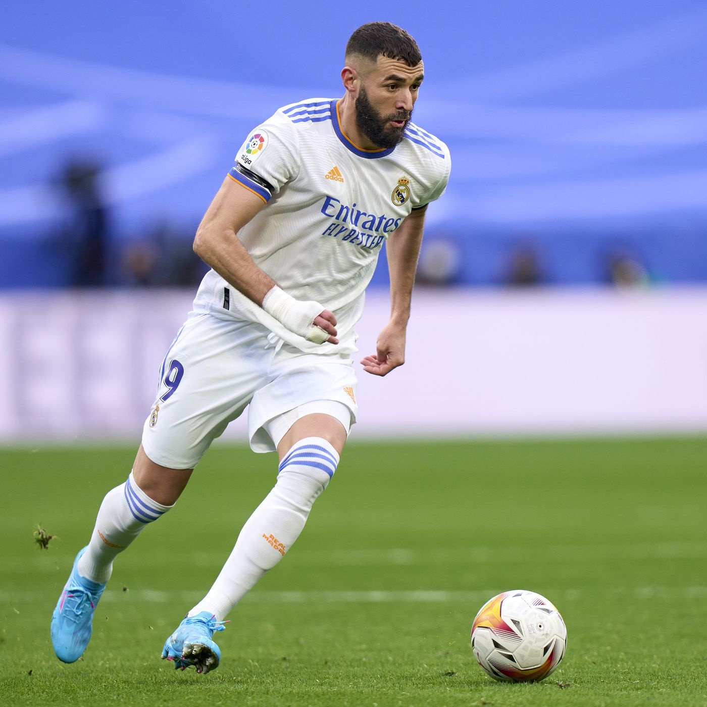 Qua bong Vang 2022 anh 2