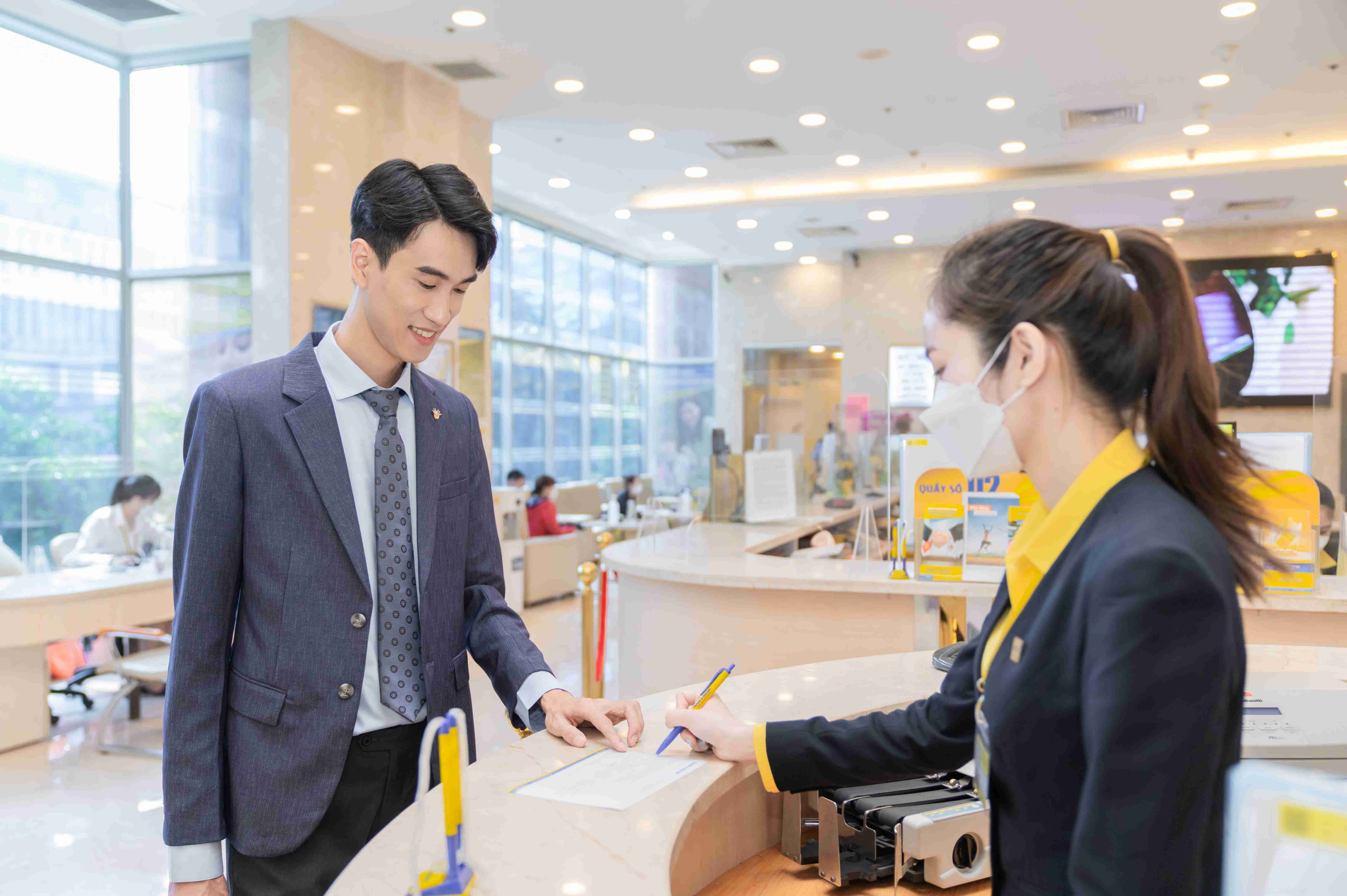 Ngan hang Nam A anh 2