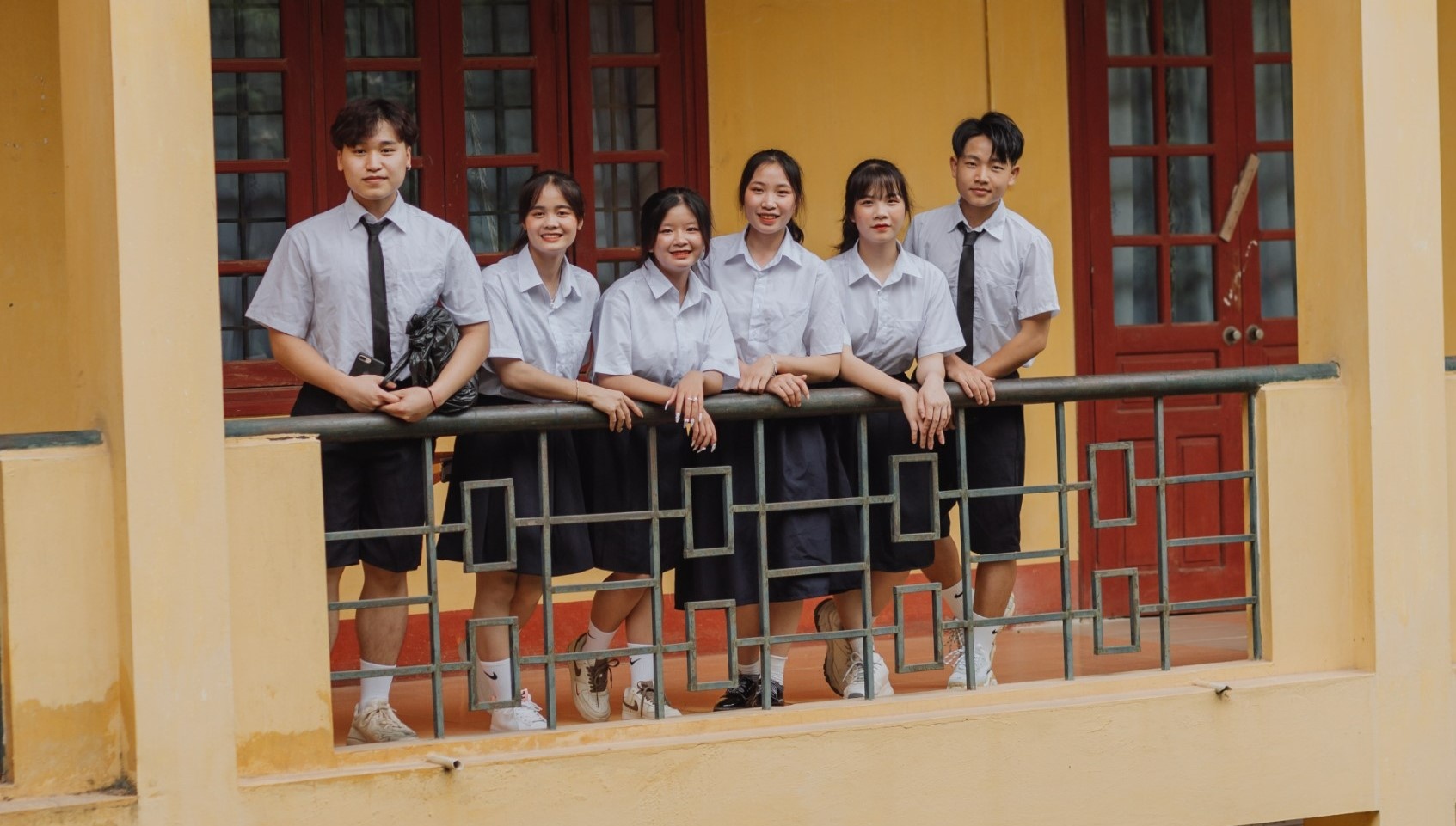 Truong Dai hoc CMC anh 2