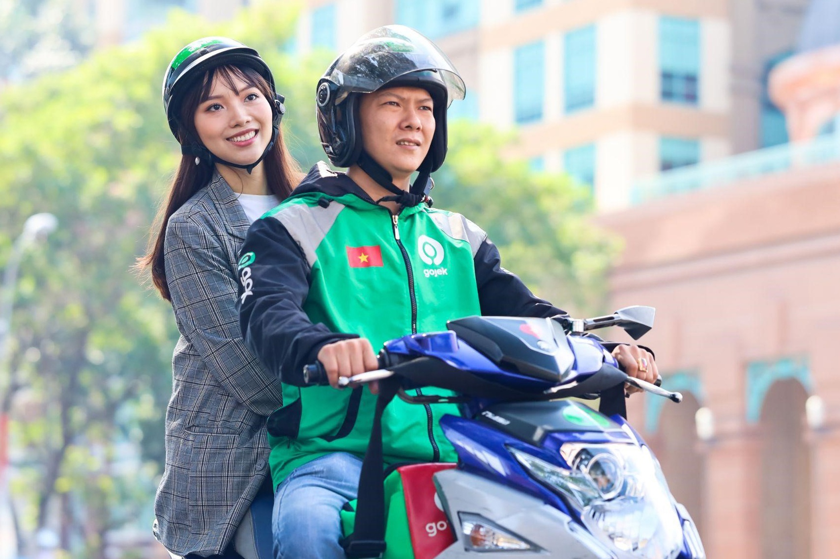 Xe cong nghe - giai phap cho tan sinh vien 'lac loi giua Sai Gon' hinh anh