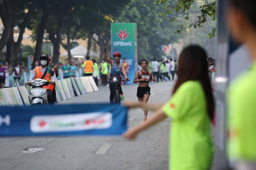 VPBank Ha Noi Marathon anh 6