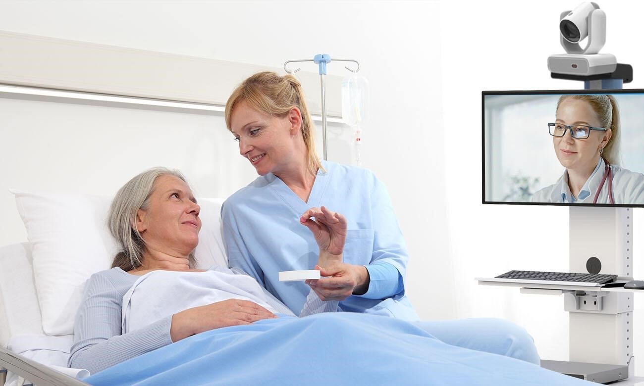 Nang cao su ket noi trong y te voi AVer MD330U hinh anh