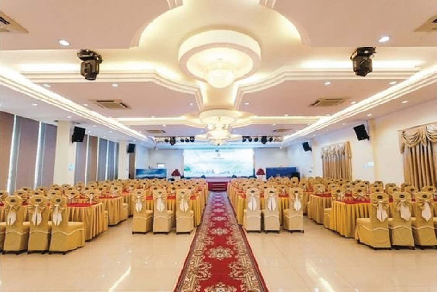 Suoi Tien,  bien Tien Dong anh 5