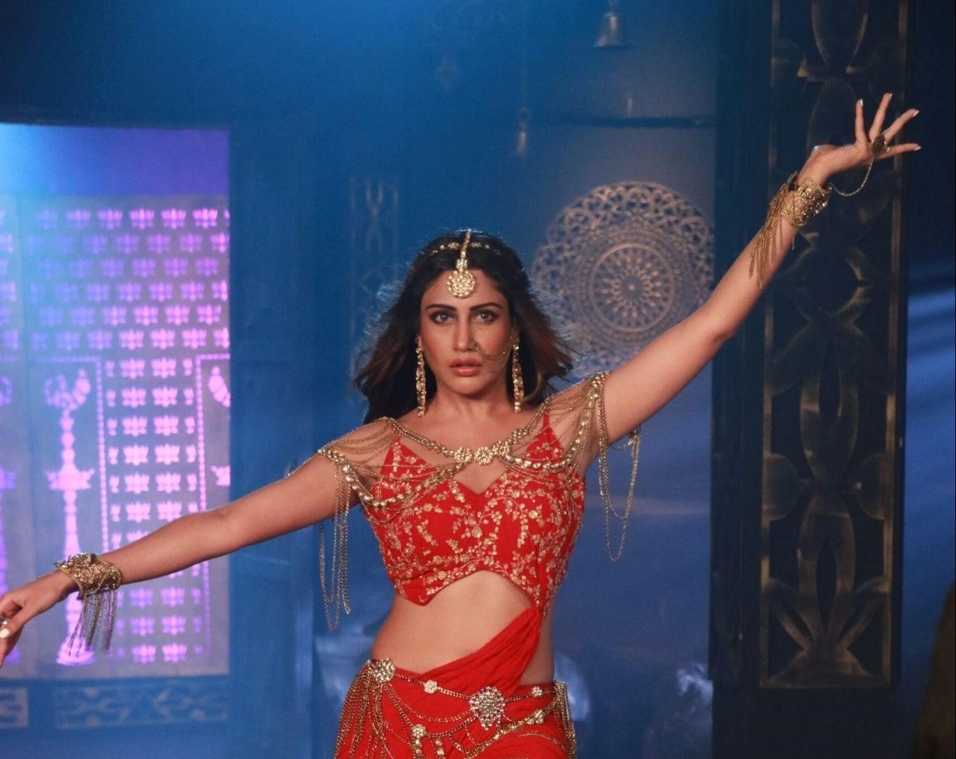 'Xa nu tai sinh' va cuoc tra thu cho toc nguoi ran sau 10.000 nam hinh anh