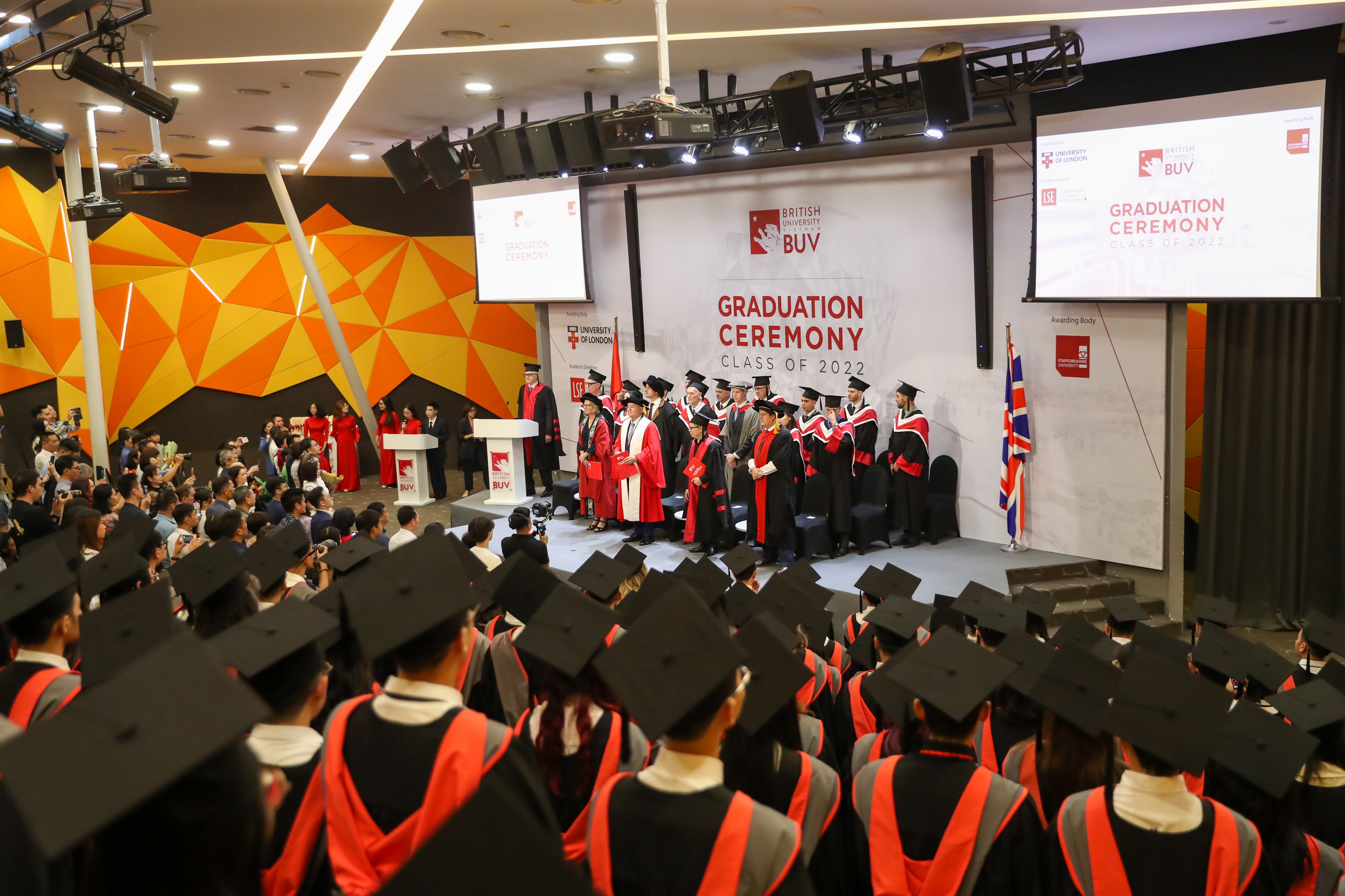 Dai hoc Anh Quoc VN anh 4