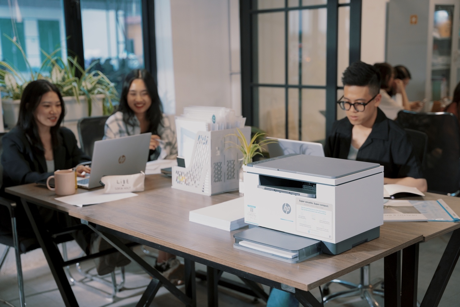 May in laser HP - giai phap cong nghe hieu qua cho doanh nghiep hinh anh