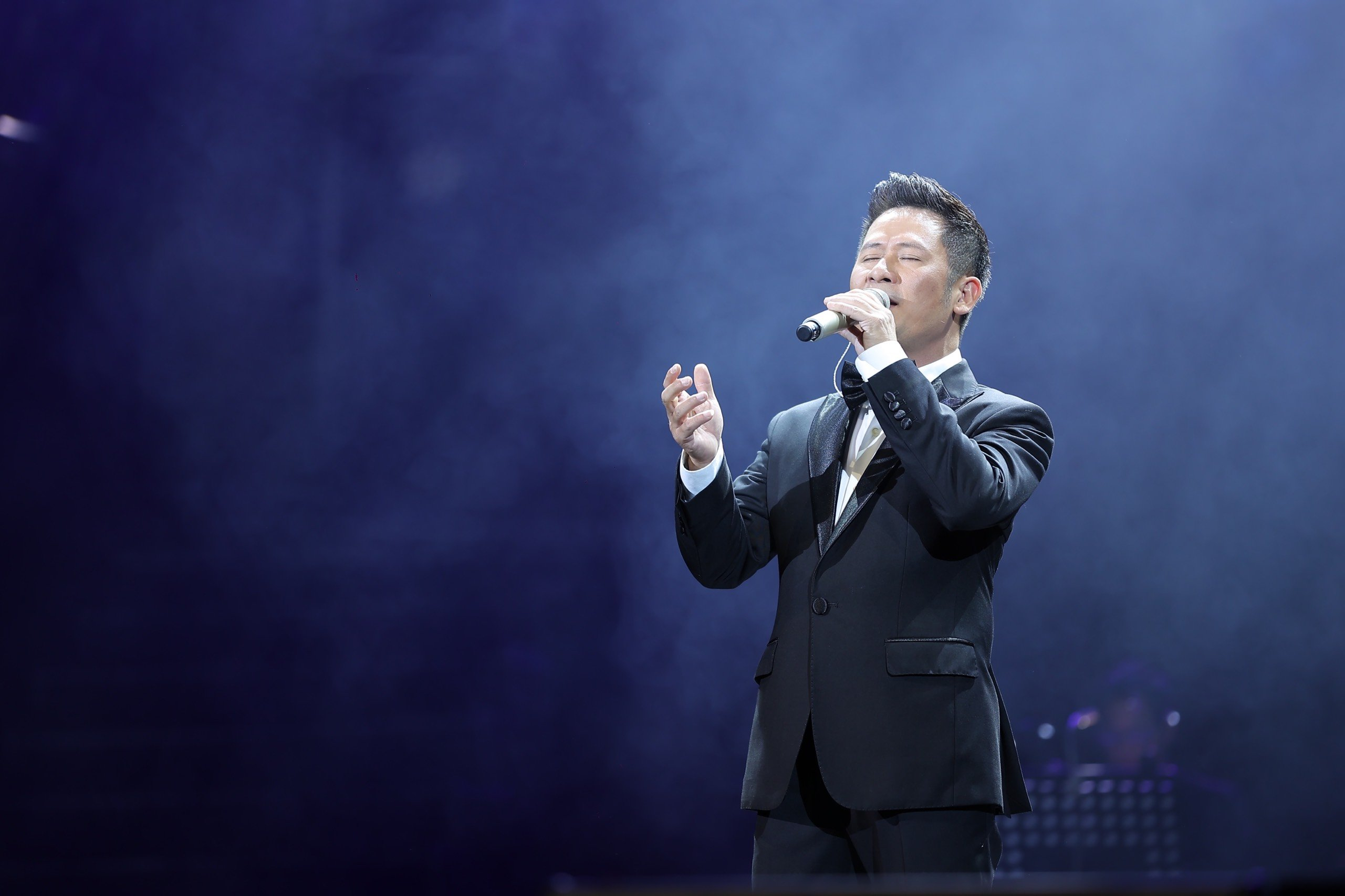 Moon Collection,  Hawonkoo anh 1