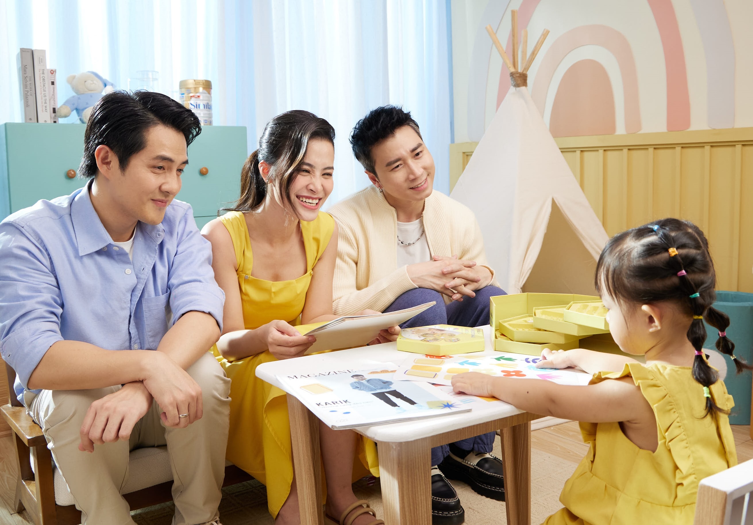 Karik, Dong Nhi va hoi 'u me' cac thien than nho hinh anh