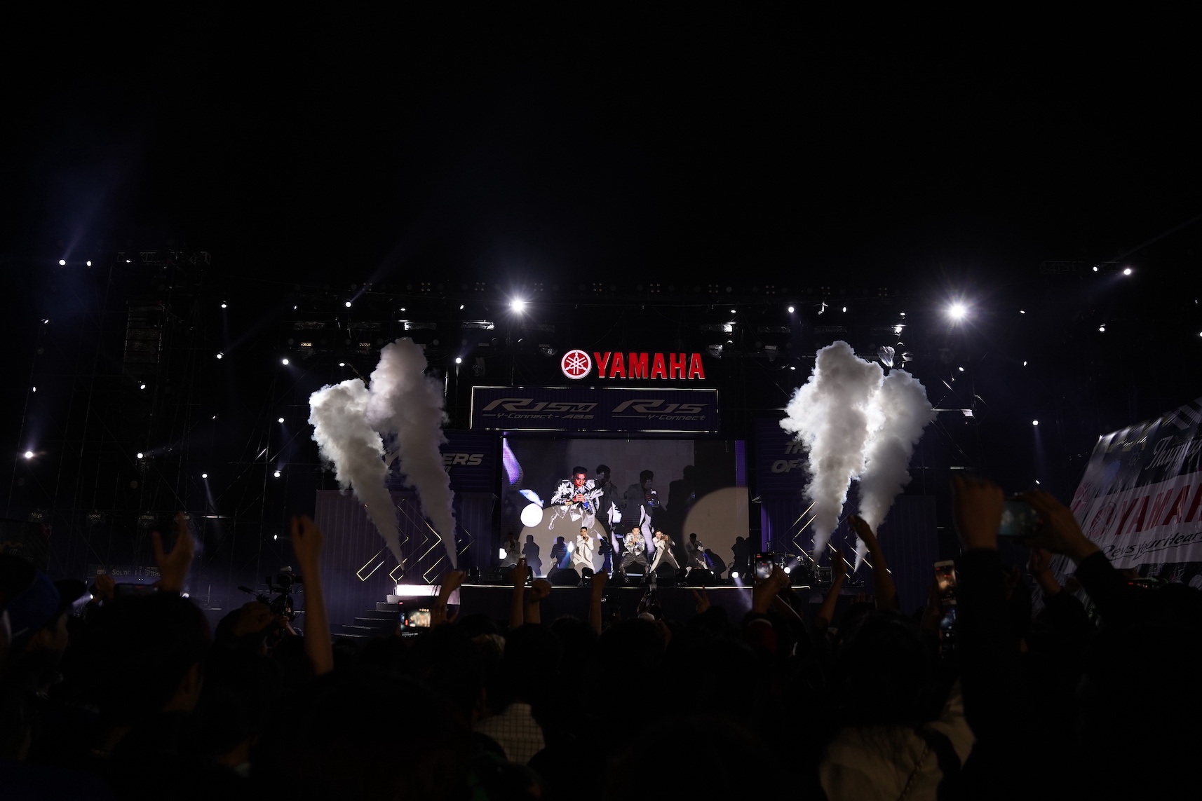 cong dong Yamaha anh 9